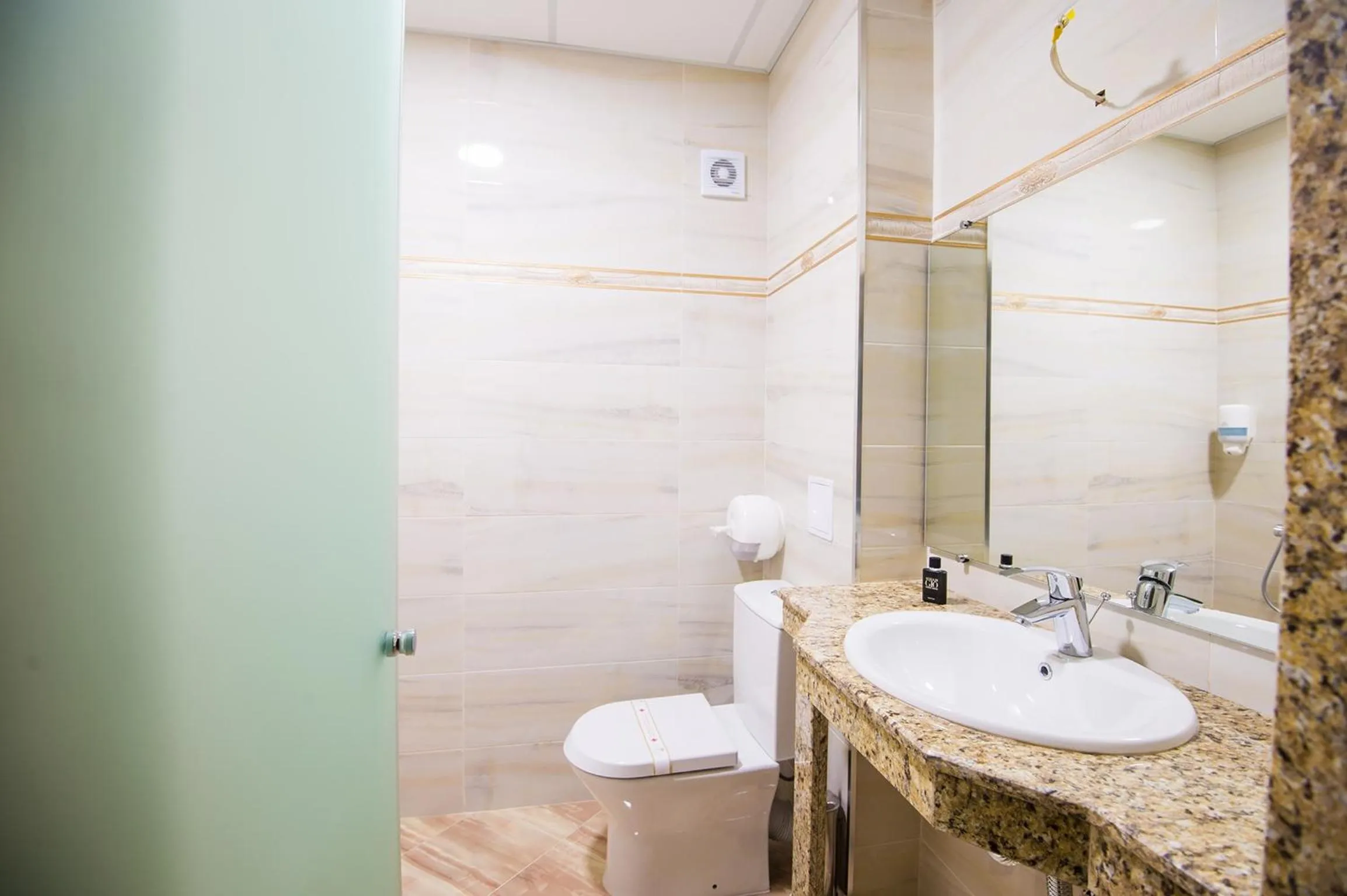 Bathroom in Hotel Forum