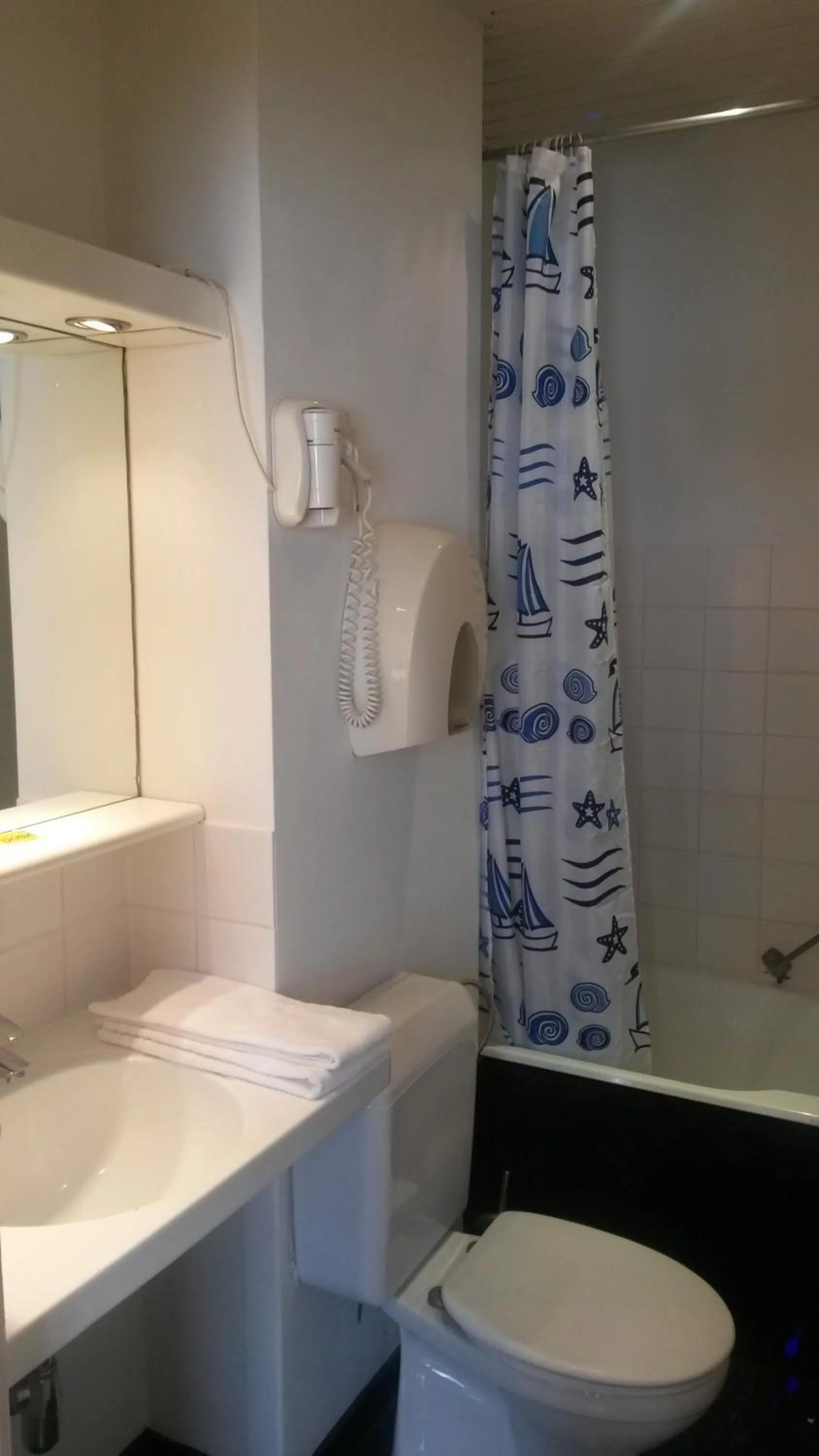 Bathroom in Hotel Queen Mary