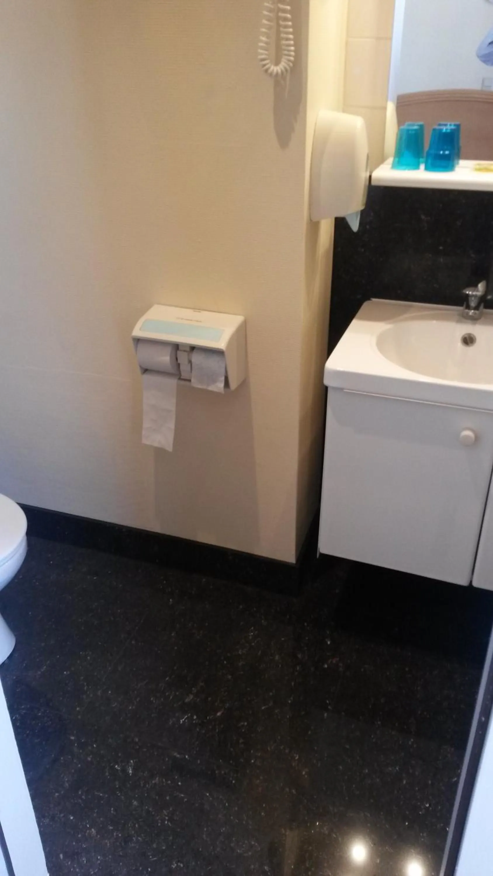 Bathroom in Hotel Queen Mary