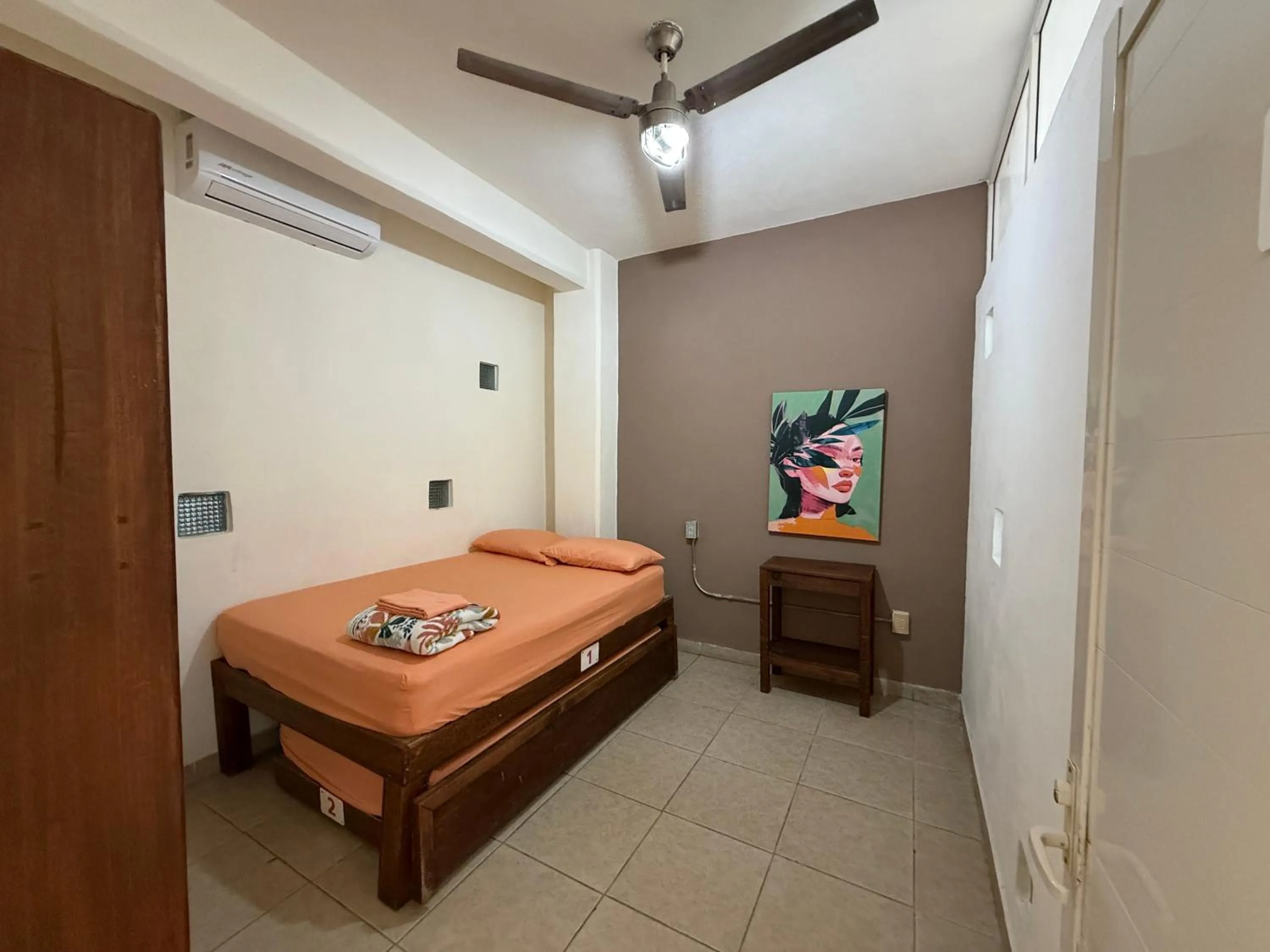 Bed in Hostal Bucerias
