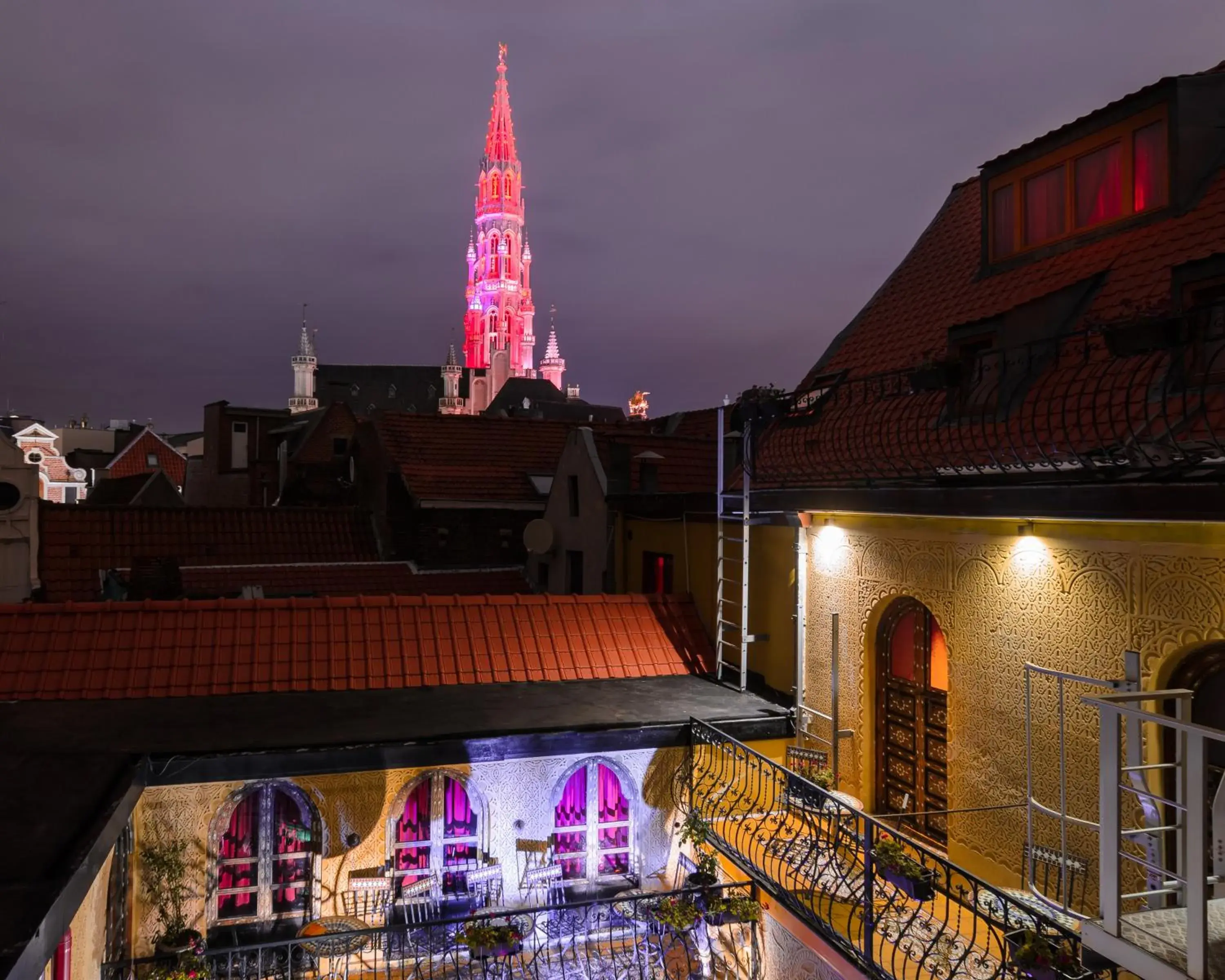 Landmark view in Hotel Mozart Landmark view in Hotel Mozart