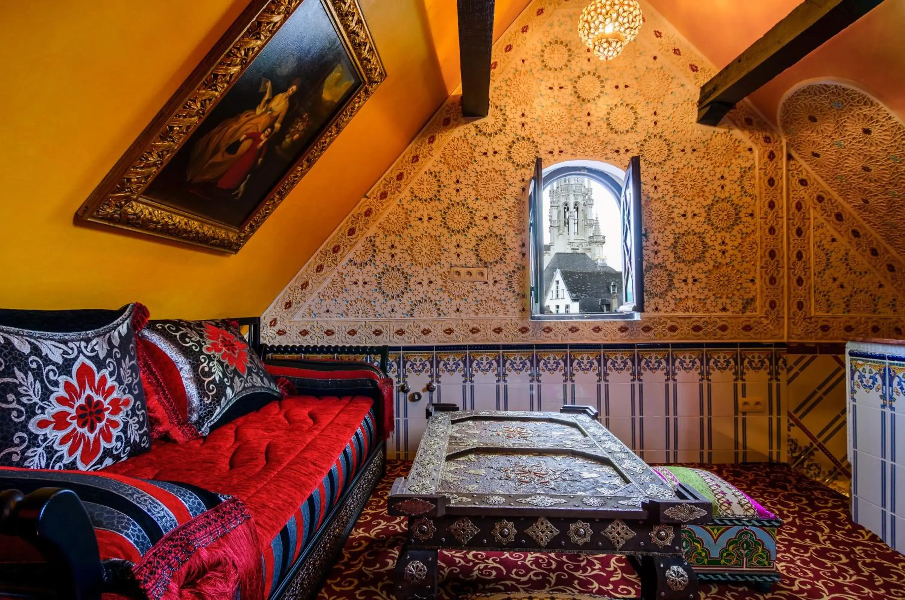 Decorative detail, Bed in Hotel Mozart Decorative detail, Bed in Hotel Mozart