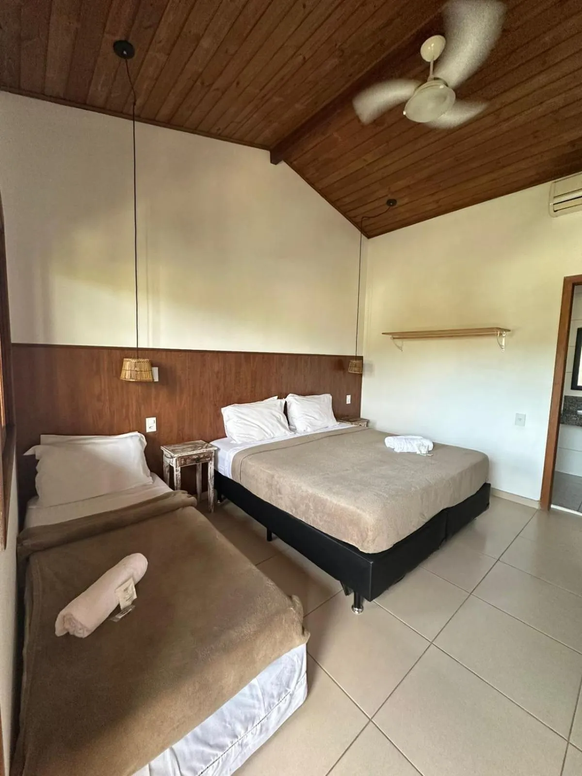 Bedroom, Bed in Pousada Lagoa do Rosa