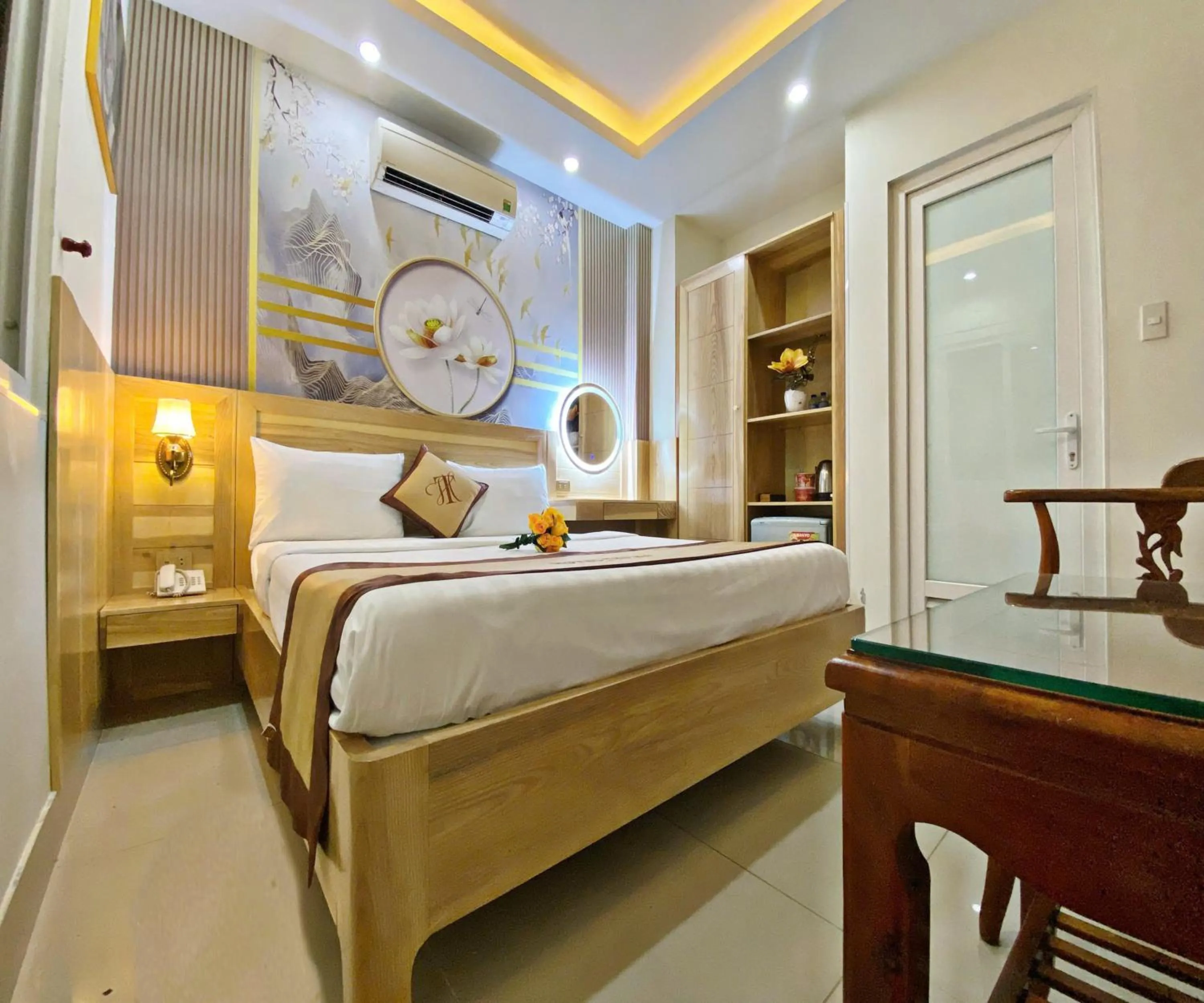 Bedroom, Bed in Thu Ha Airport Hotel