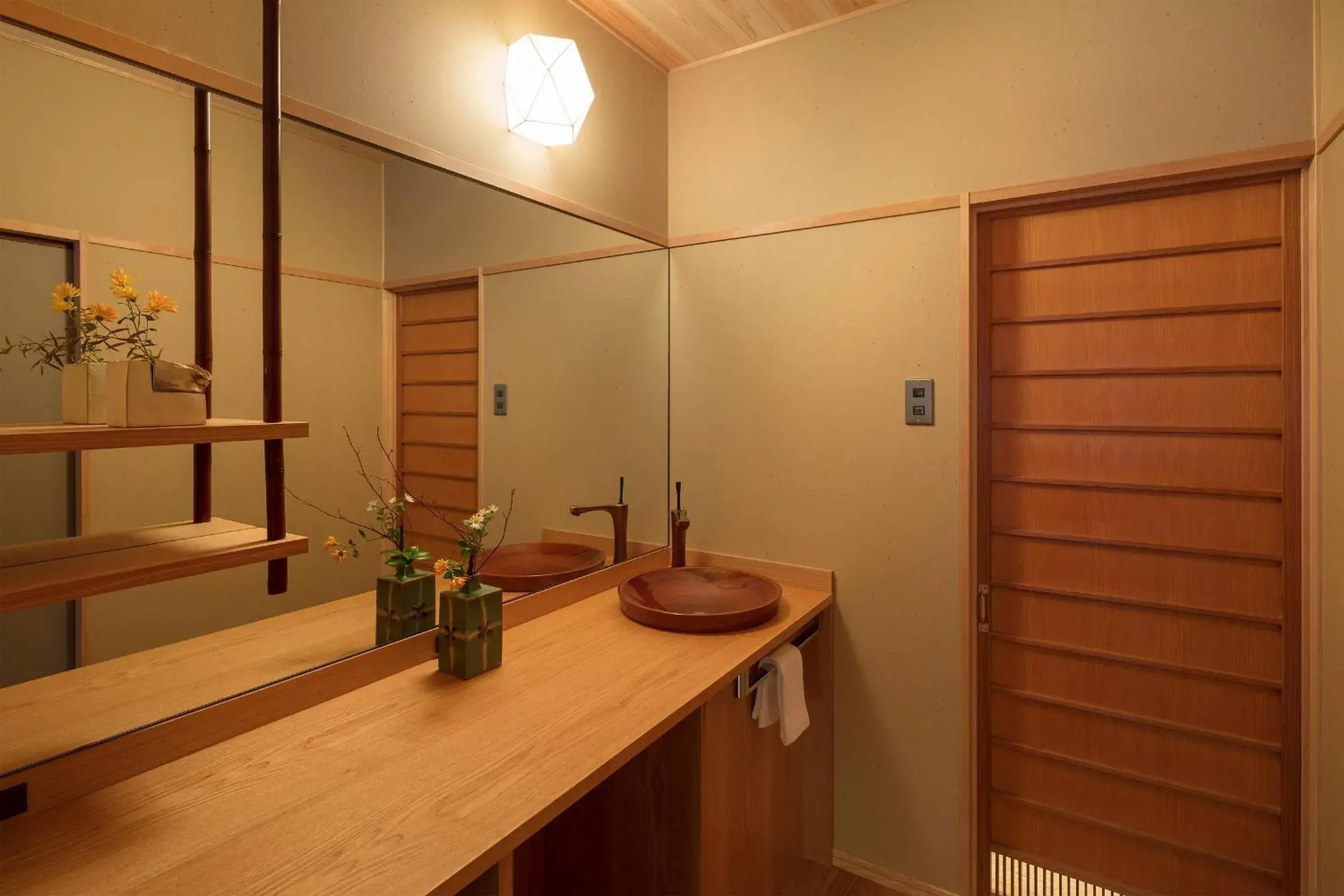 Bathroom in Ayaginu Machiya House