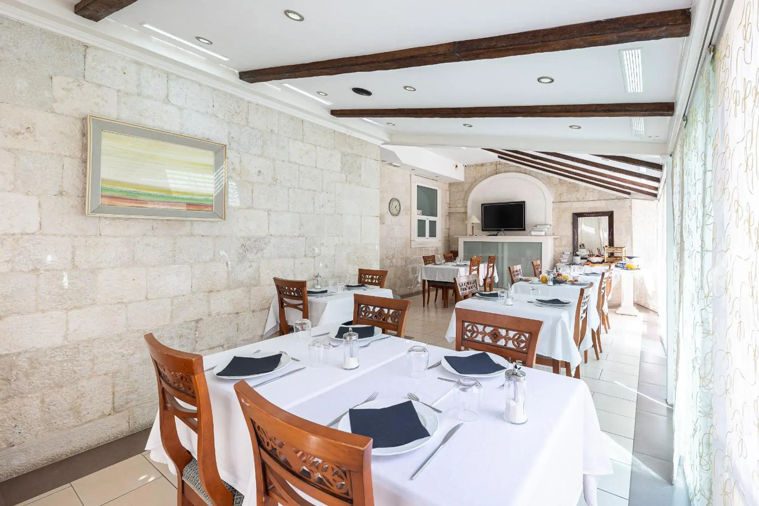 Restaurant/places to eat in Heritage Hotel Vila Sikaa Restaurant/places to eat in Heritage Hotel Vila Sikaa