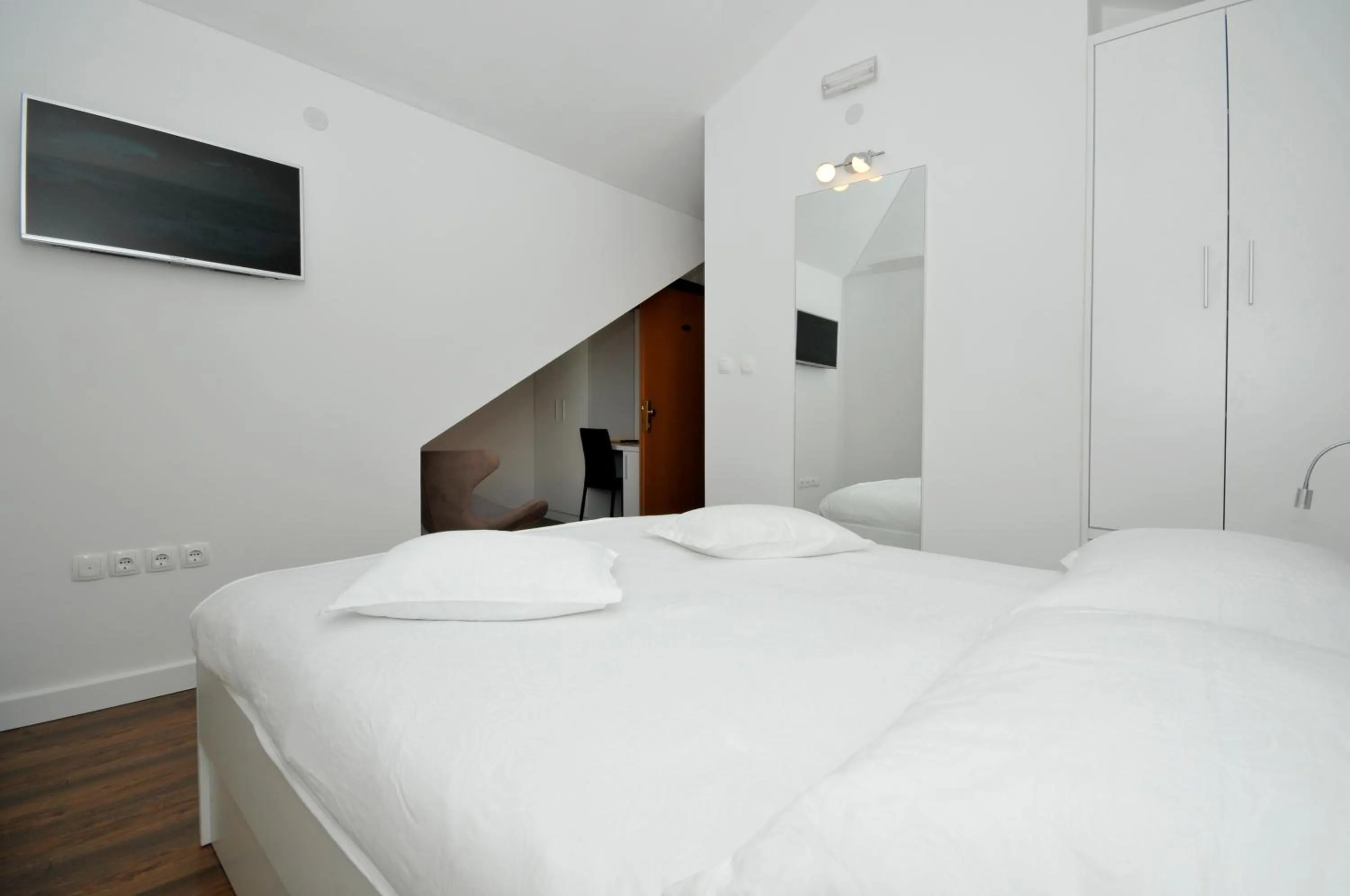 Photo of the whole room, Bed in Heritage Hotel Vila Sikaa