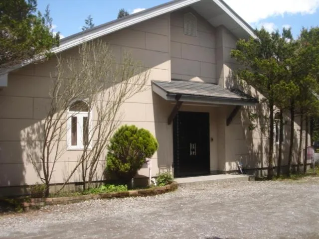 Facade/entrance in Ikoi