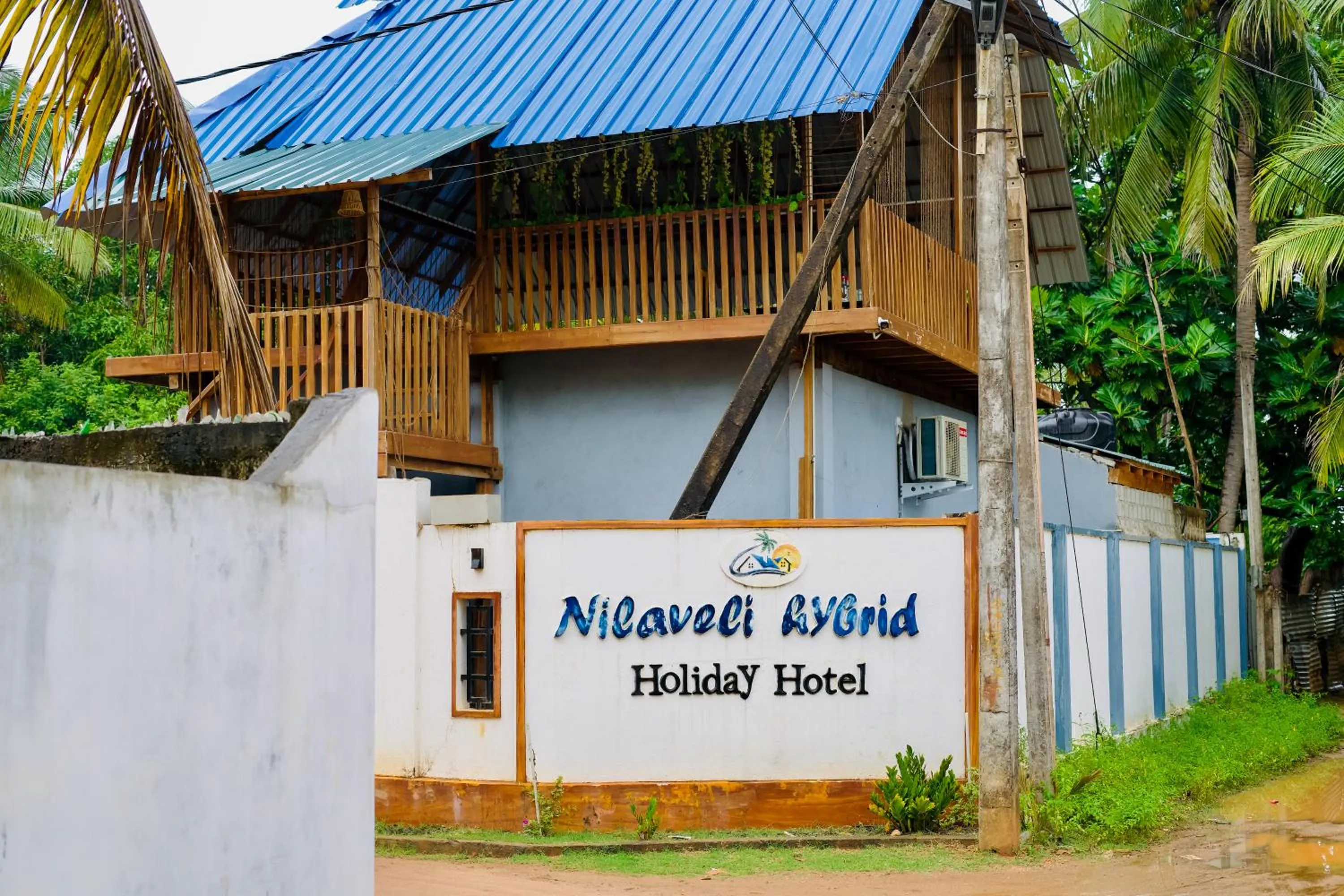 Nilaveli Hybrid Holiday Hotel