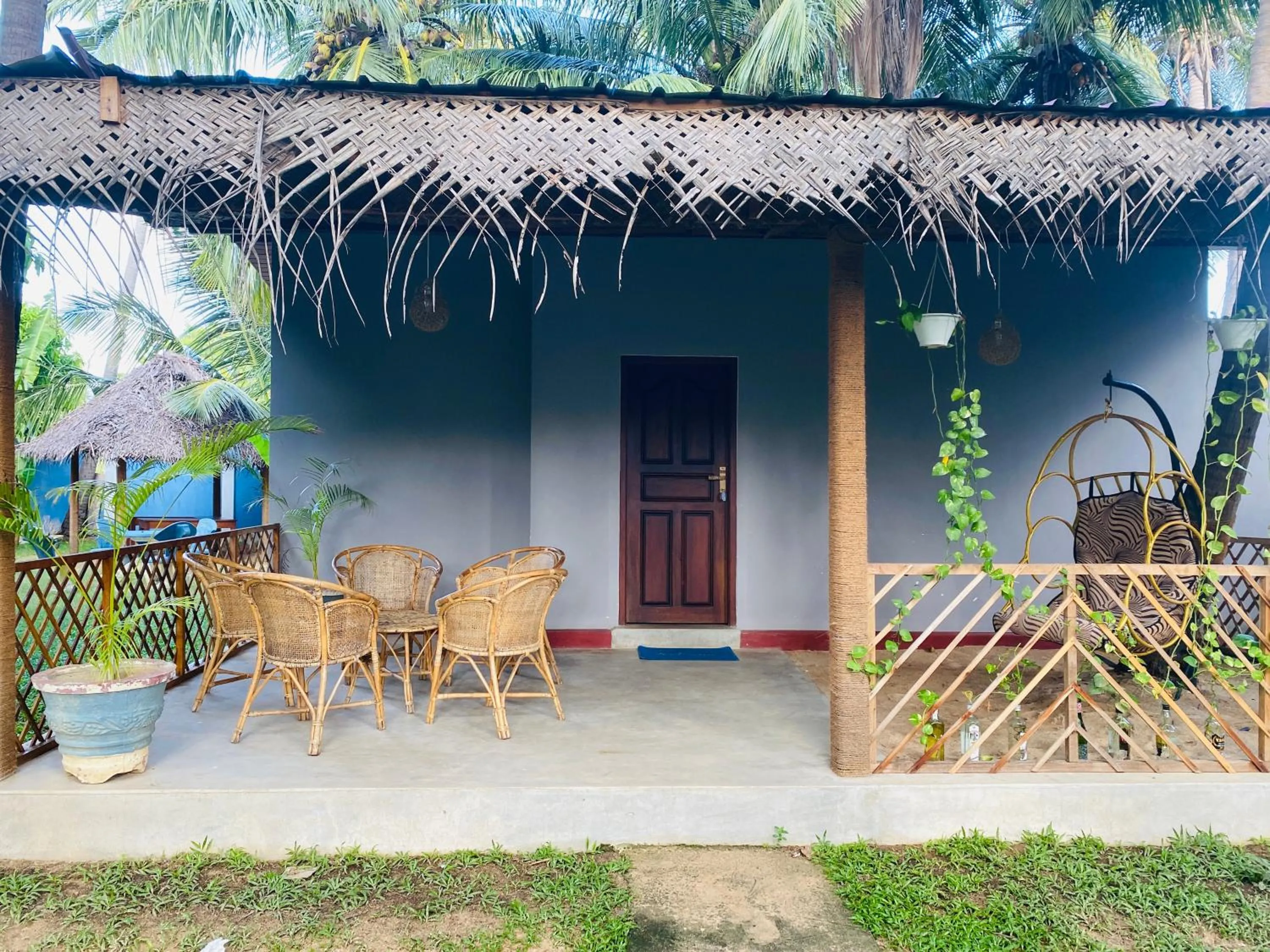 Nilaveli Hybrid Holiday Hotel