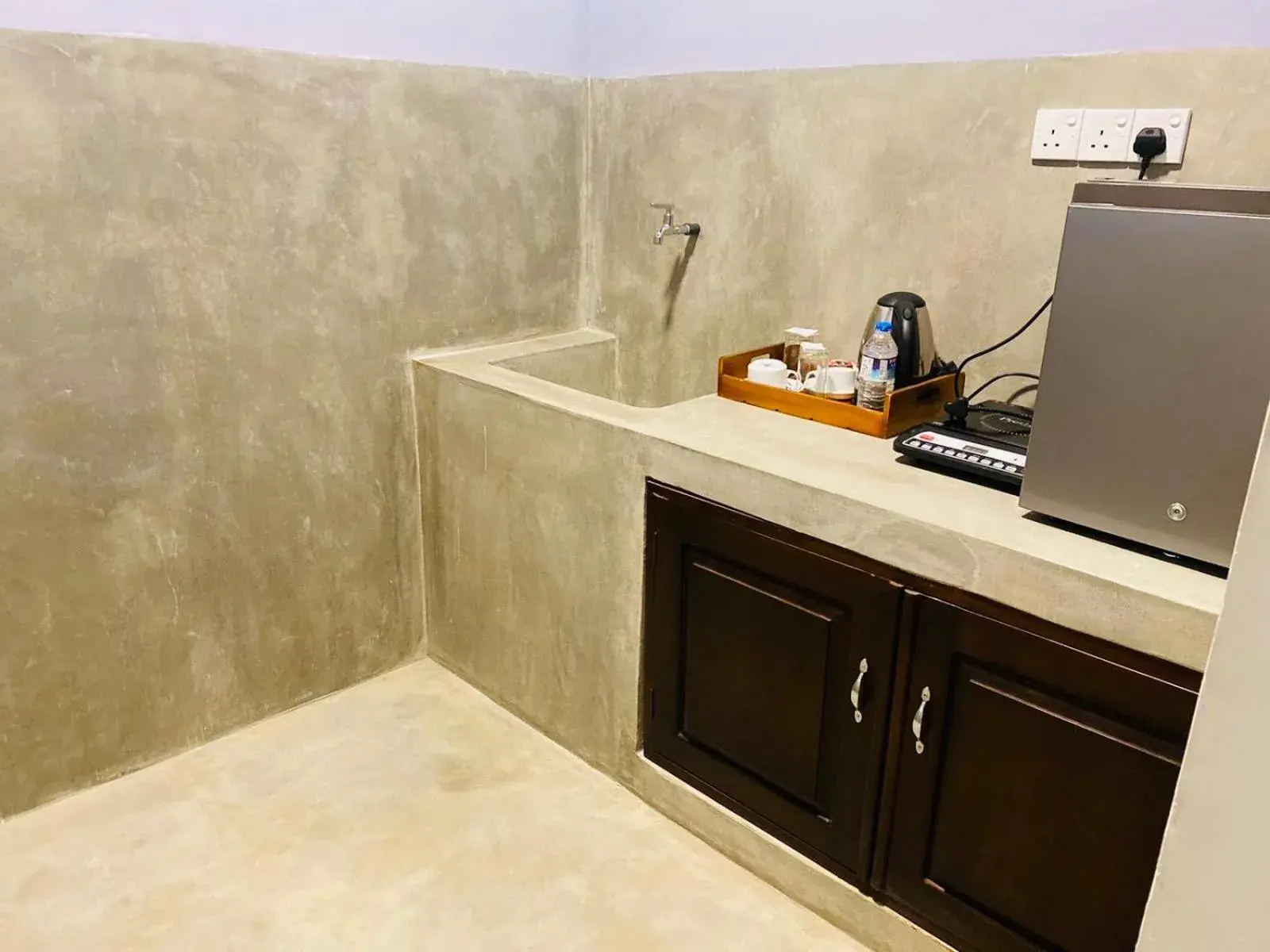 Chalet - single occupancy in Nilaveli Hybrid Holiday Hotel Chalet - single occupancy in Nilaveli Hybrid Holiday Hotel