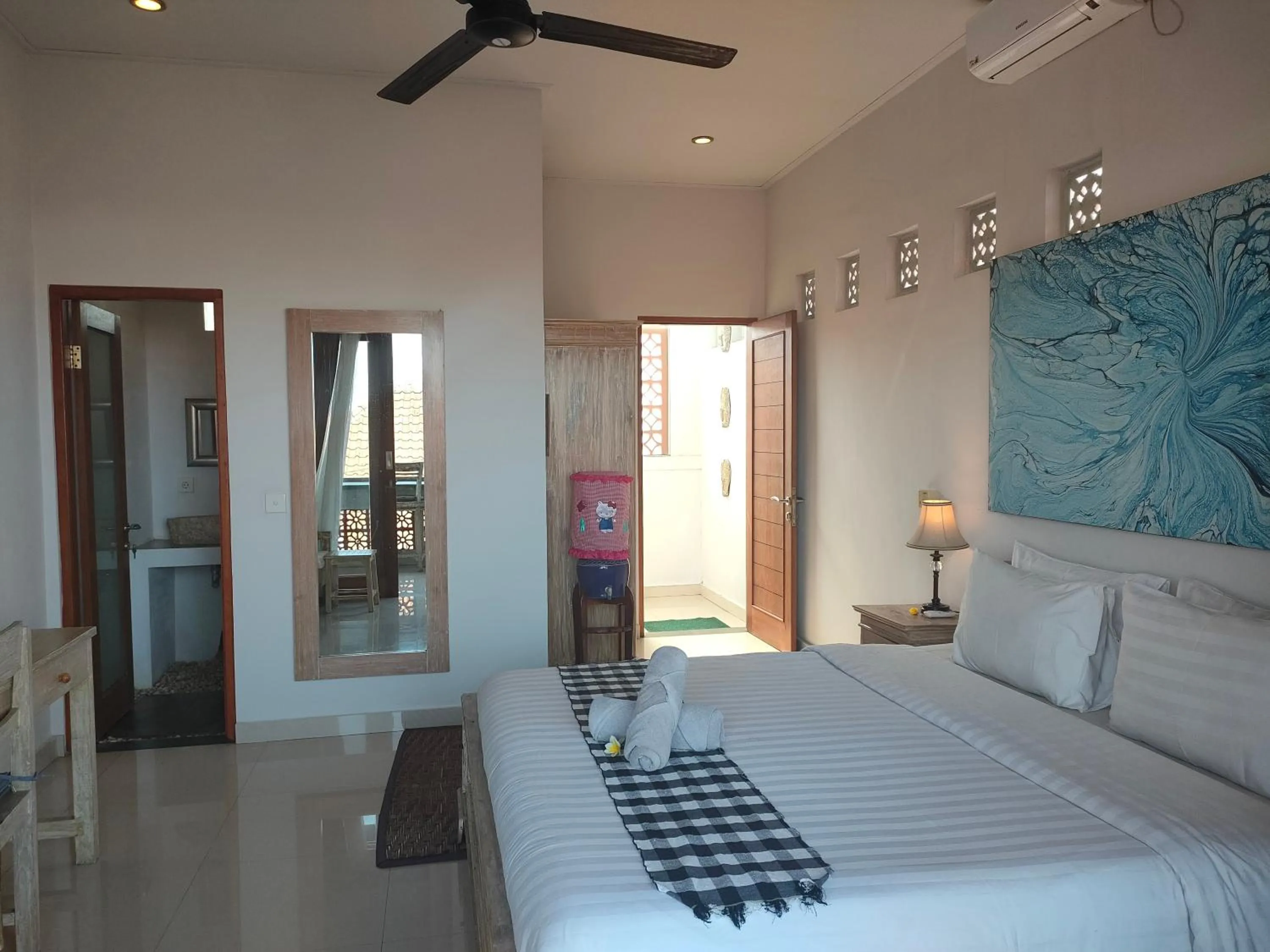 Candra Surf Homestay