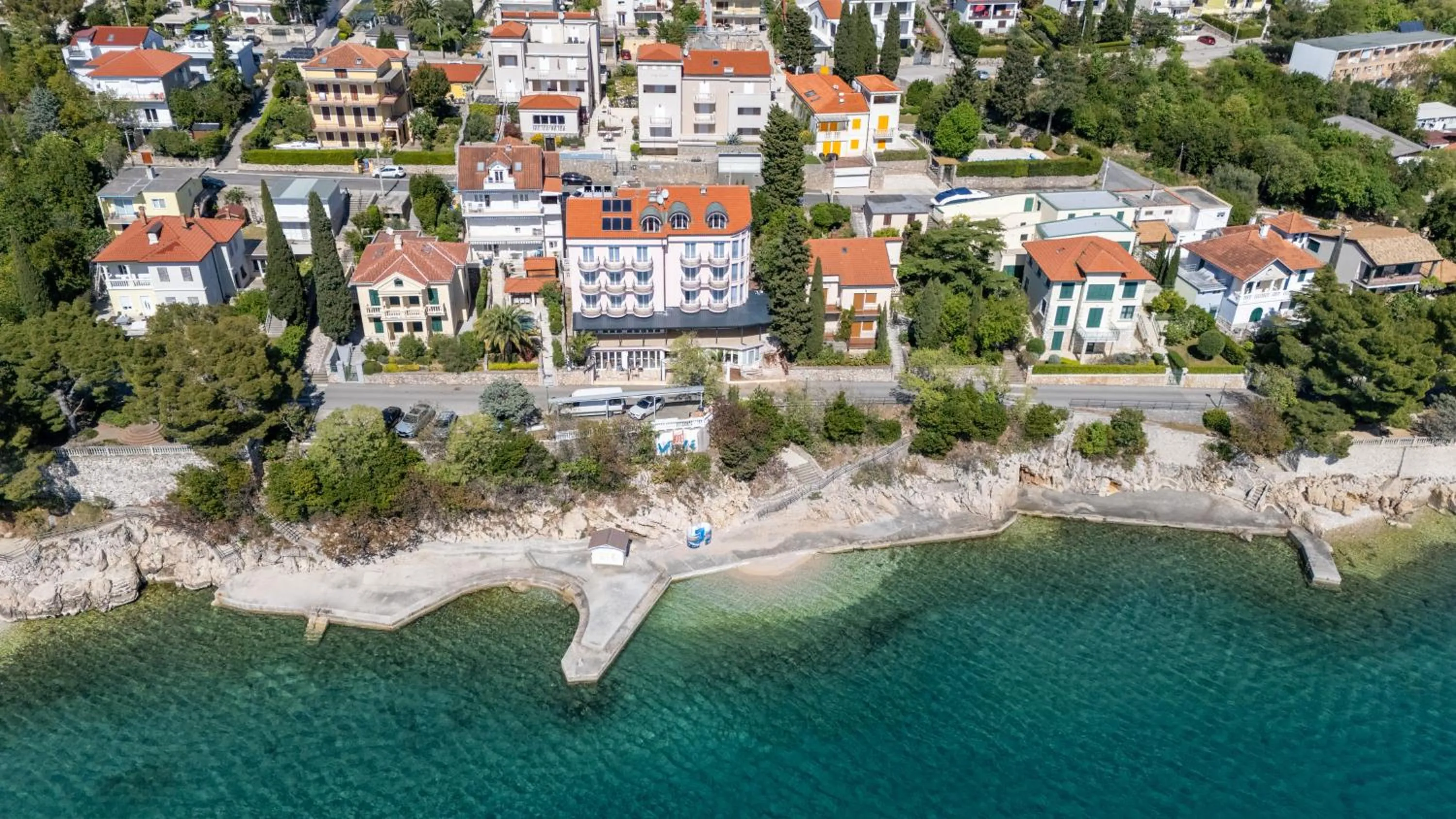 Property building in Hotel Vali Dramalj