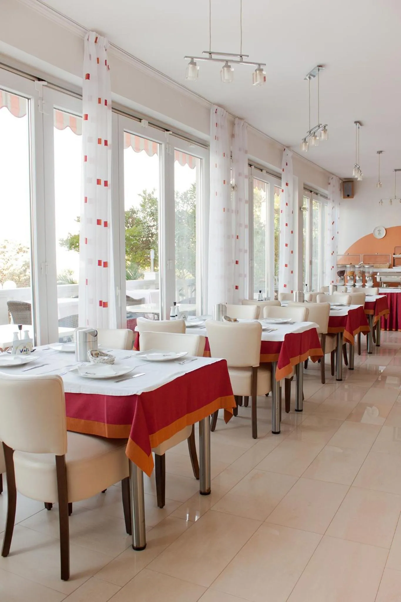 Restaurant/places to eat in Hotel Vali Dramalj