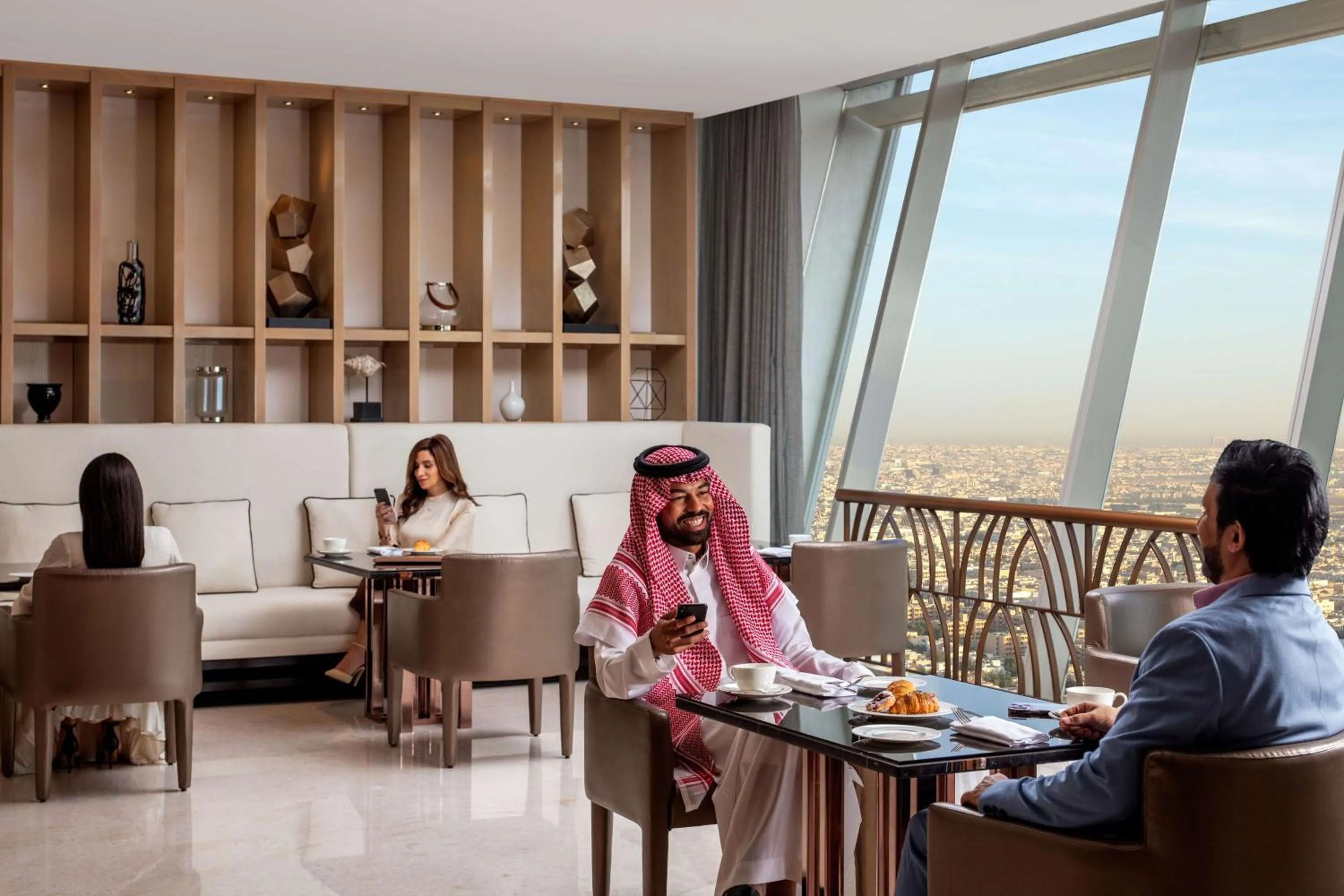 Restaurant/places to eat in Hyatt Regency Riyadh Olaya