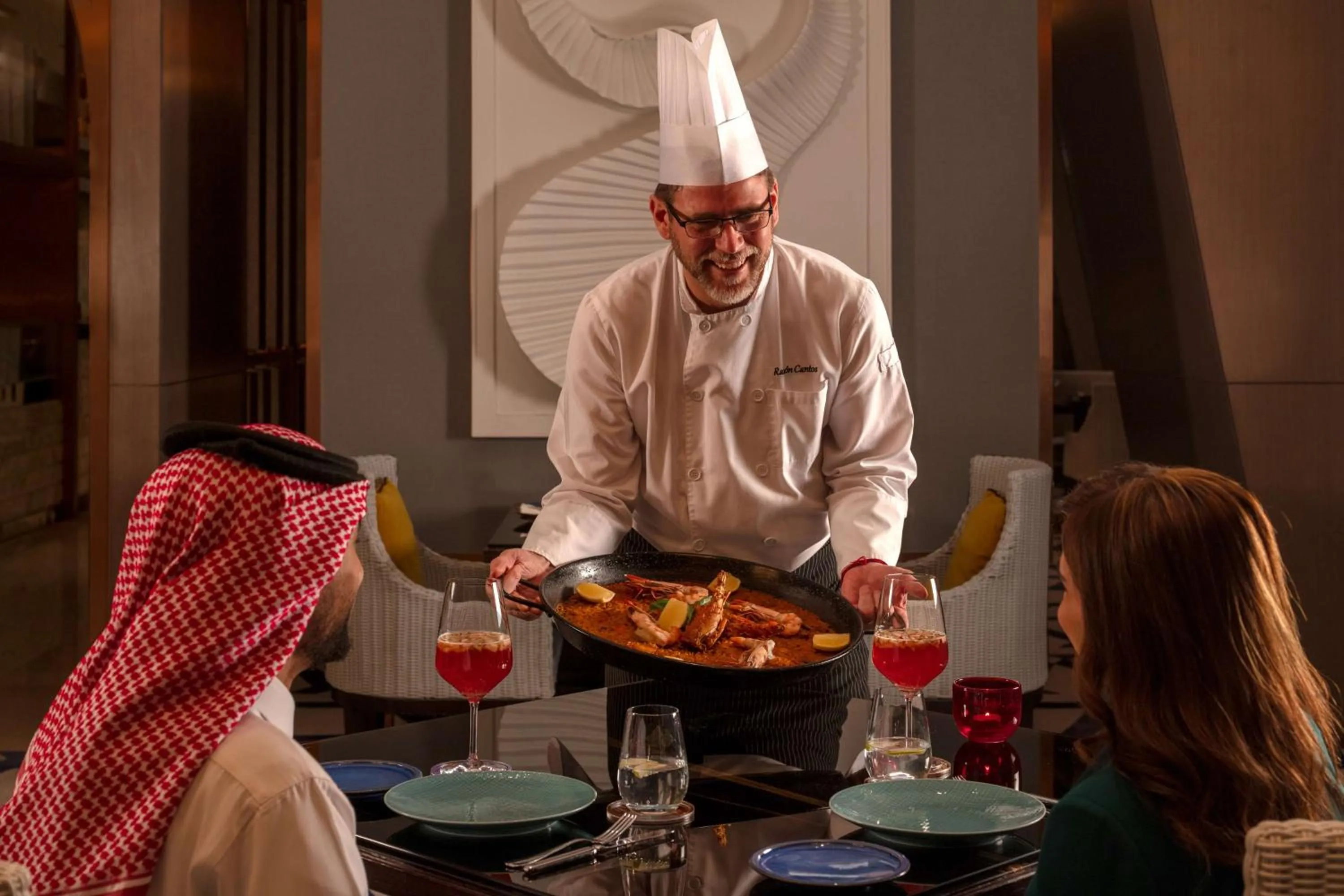 Restaurant/places to eat in Hyatt Regency Riyadh Olaya