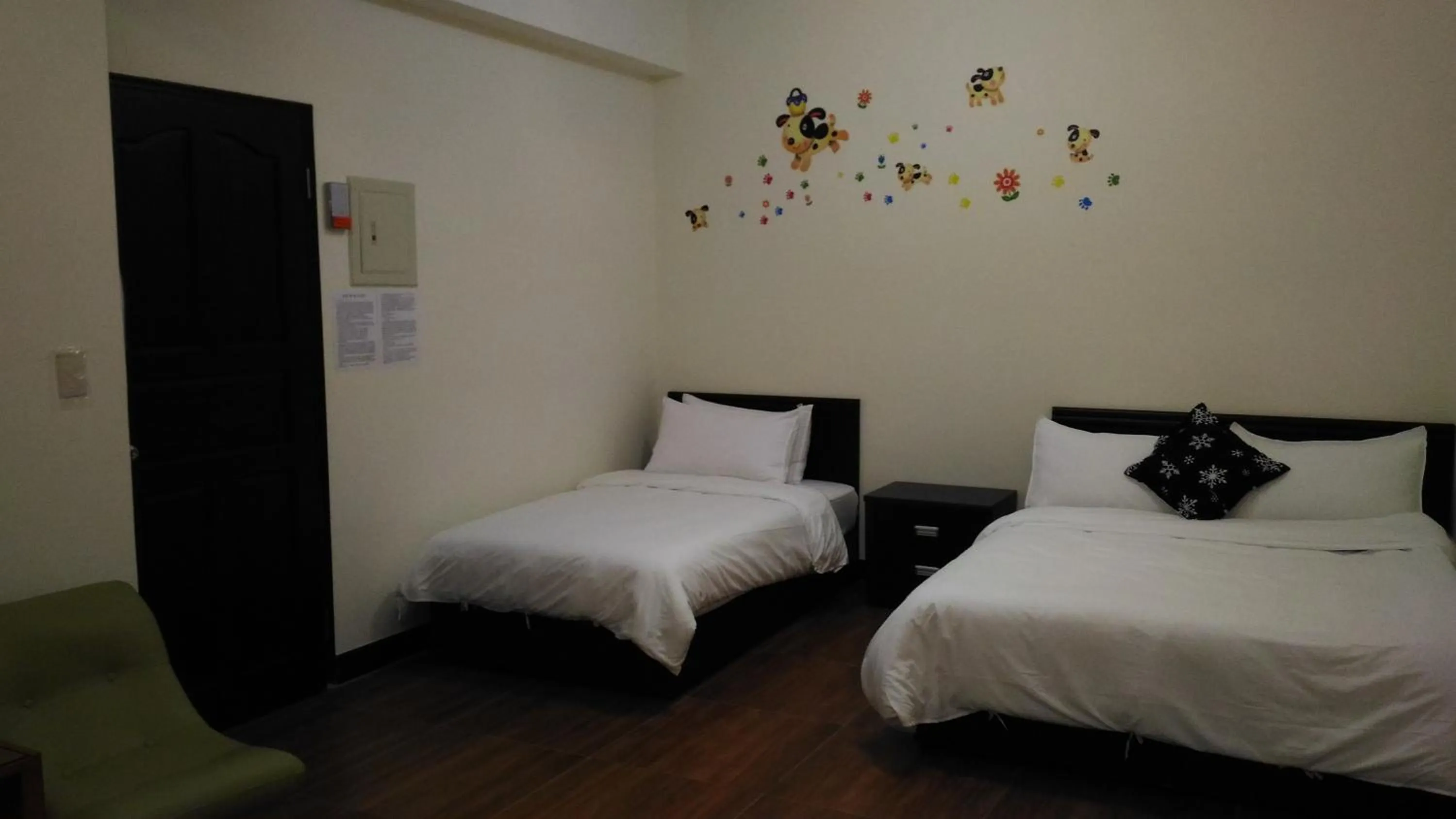 Photo of the whole room, Bed in Jin Xi Fu B&B