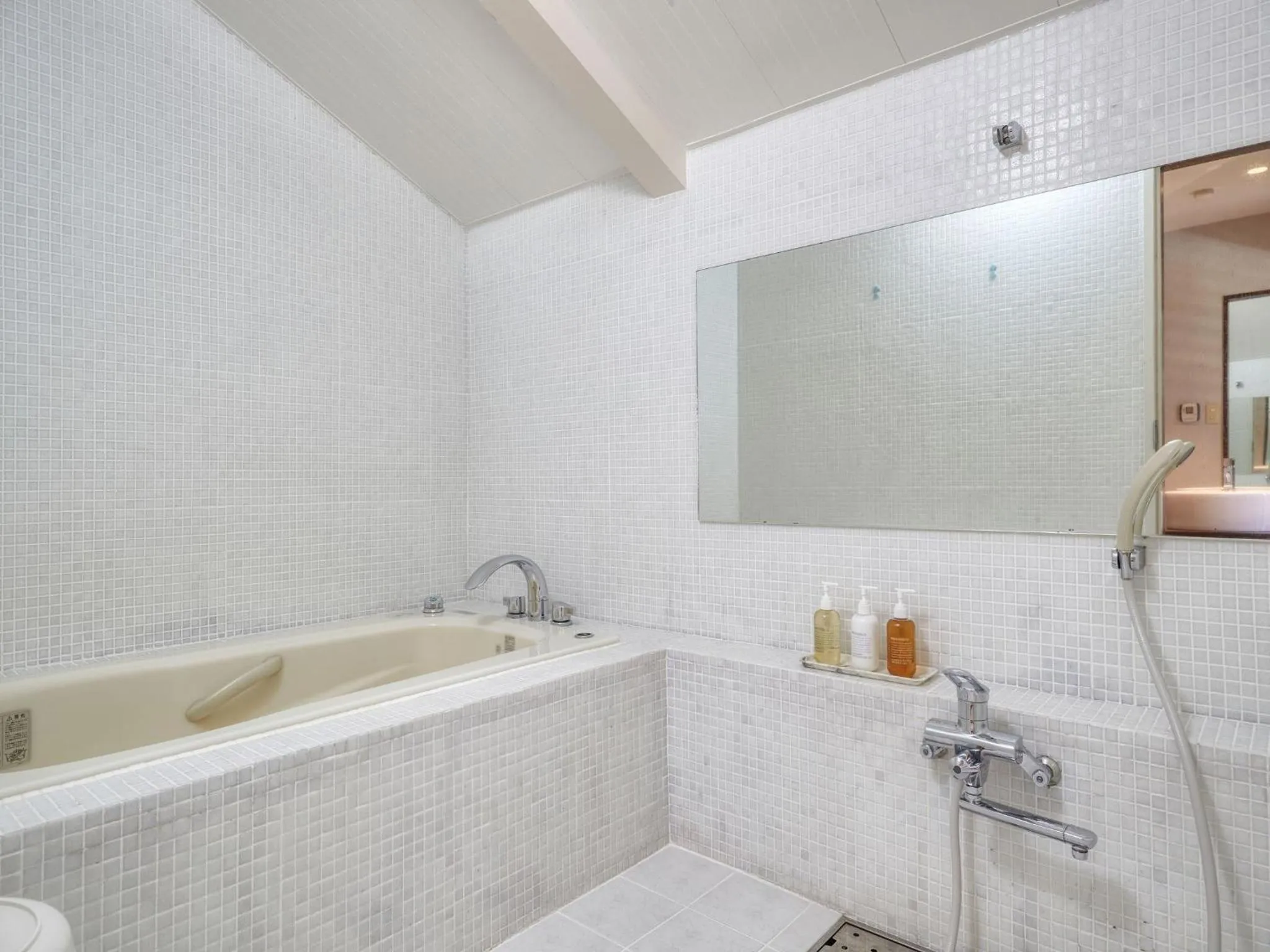 Photo of the whole room in La Casa Panacea Okinawa Resort