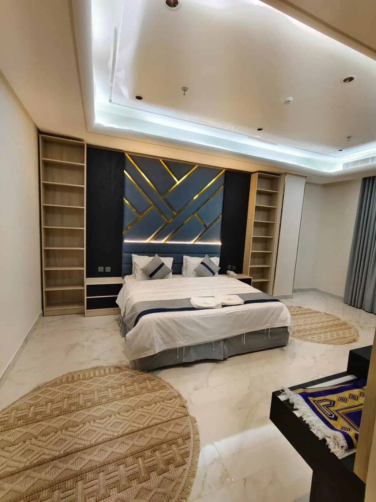 Bed in Elaf Suites Al Hamra