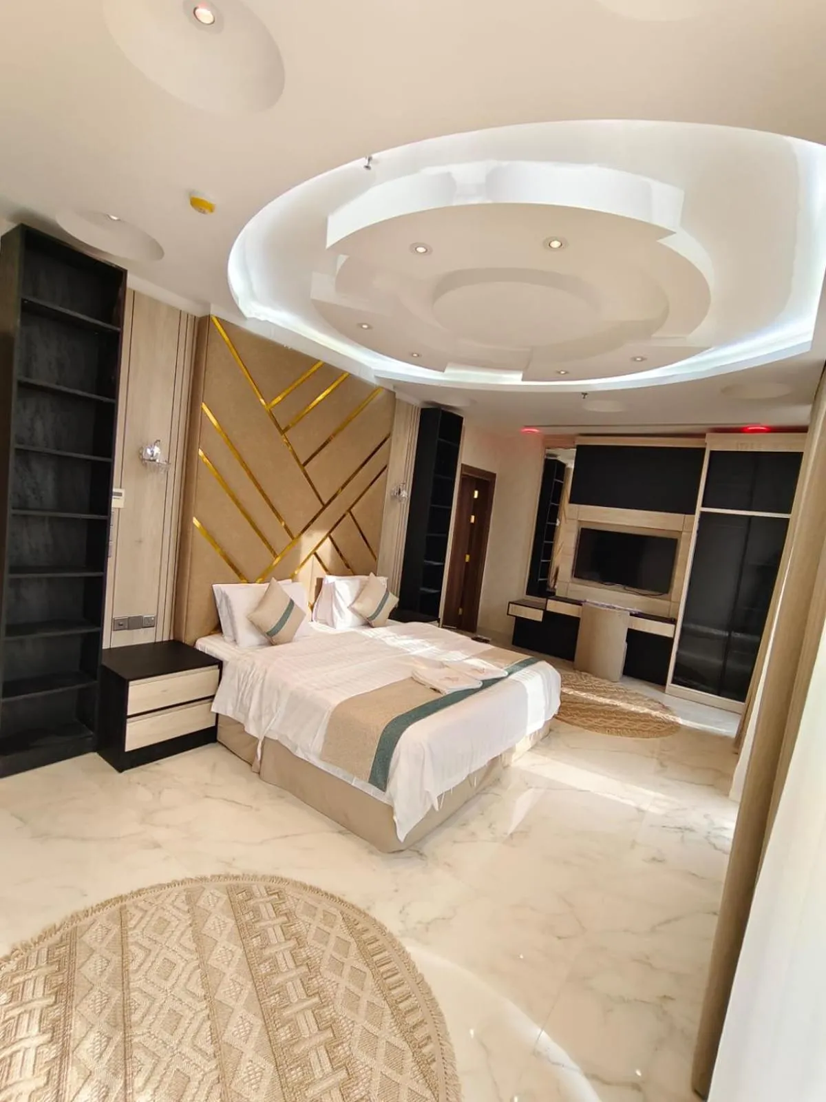 Bed in Elaf Suites Al Hamra