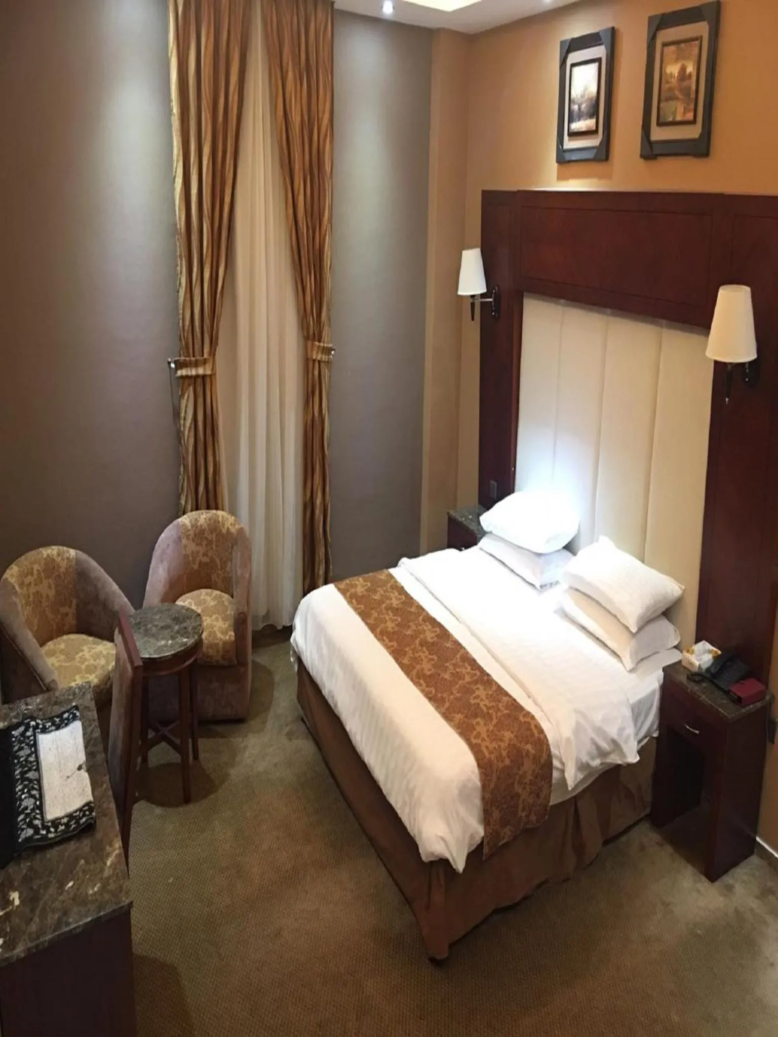 Bedroom, Bed in Elaf Suites Al Hamra