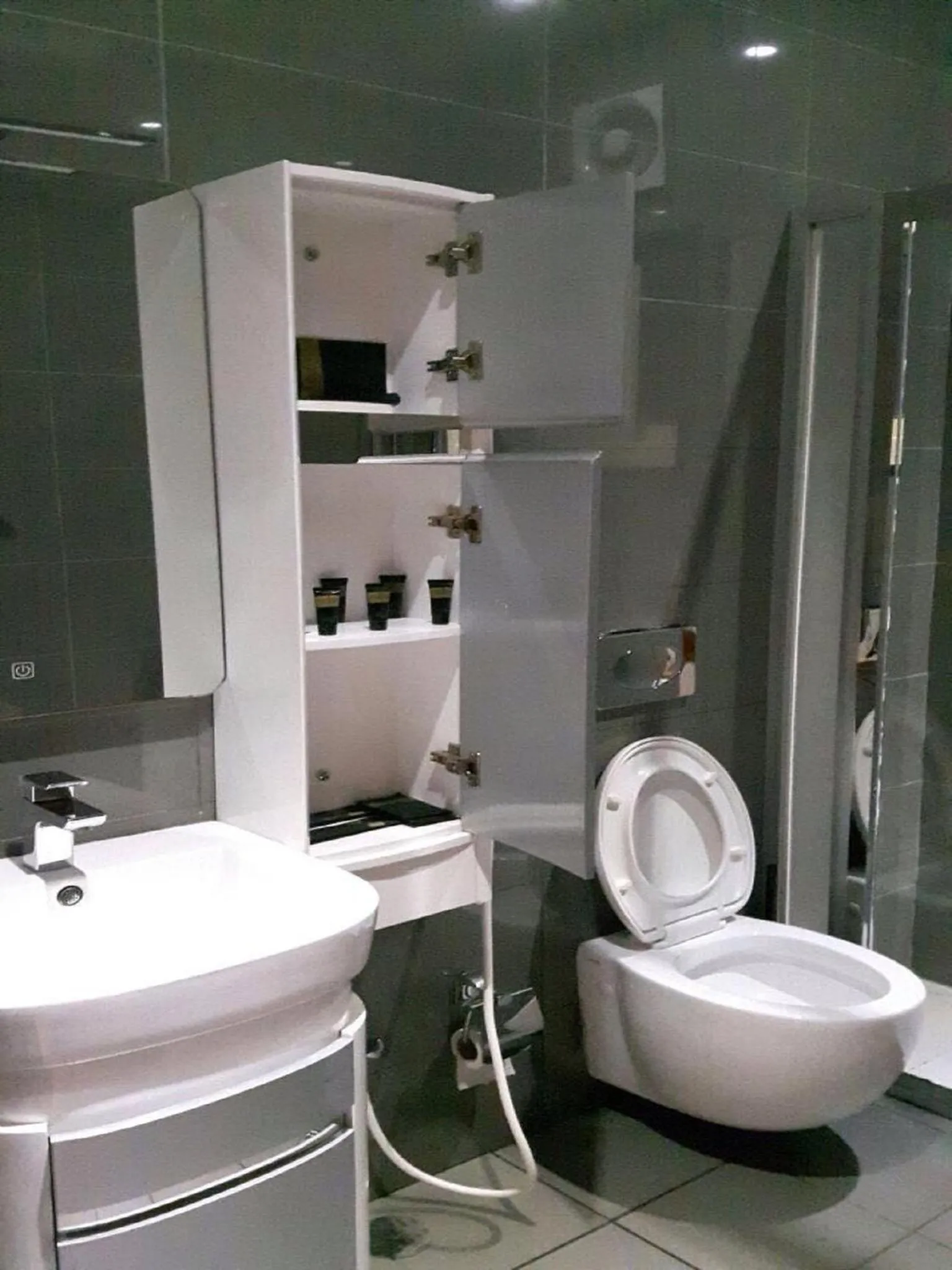 Bathroom in Elaf Suites Al Hamra