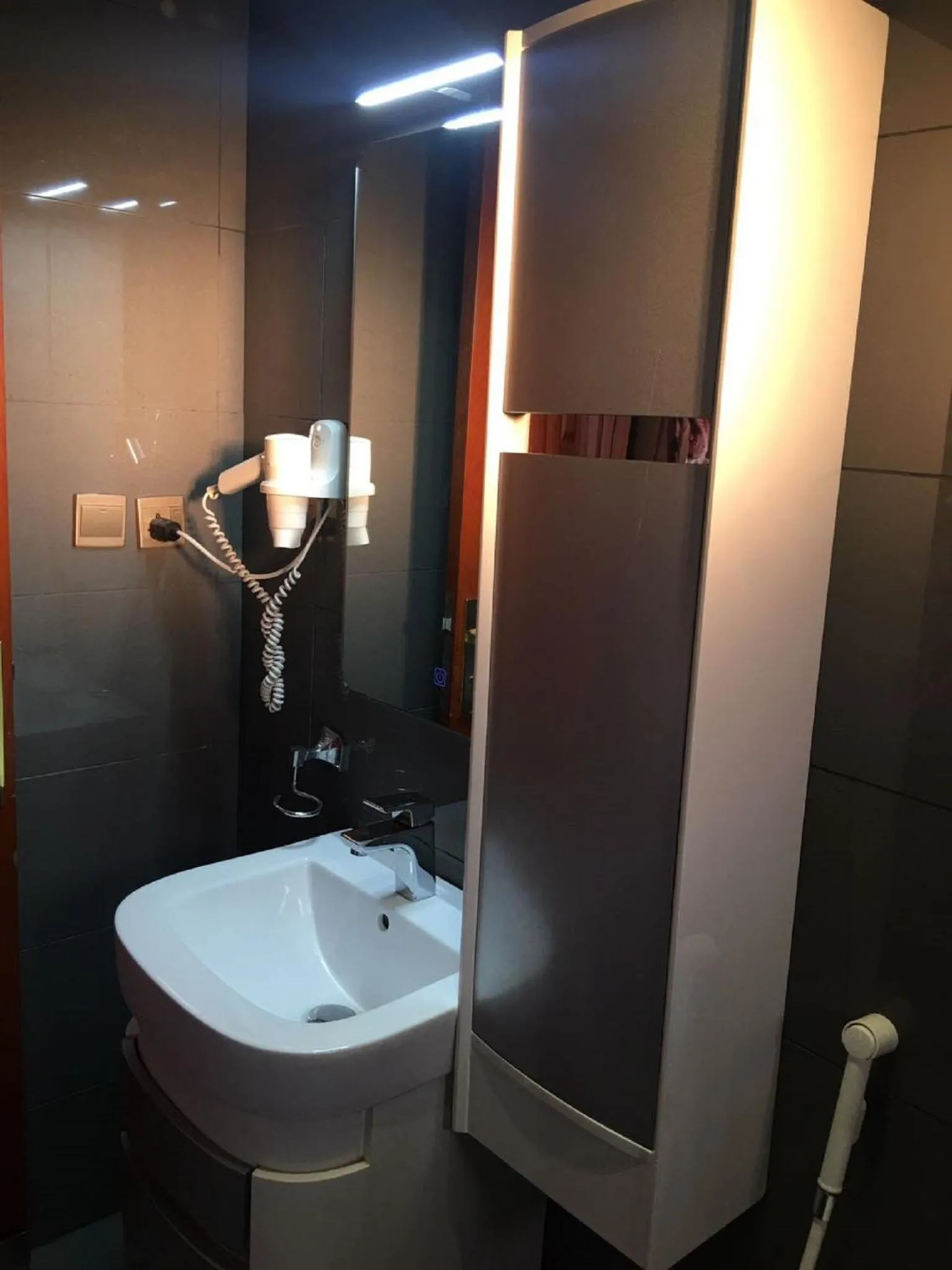 Bathroom in Elaf Suites Al Hamra