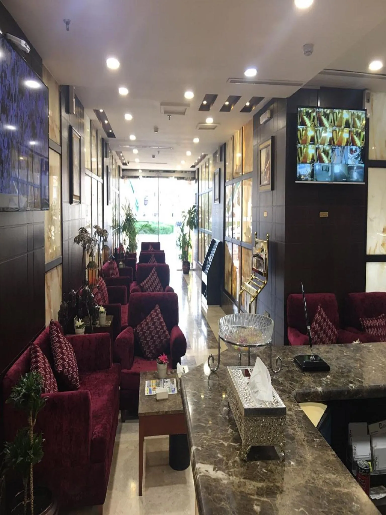Lobby or reception in Elaf Suites Al Hamra