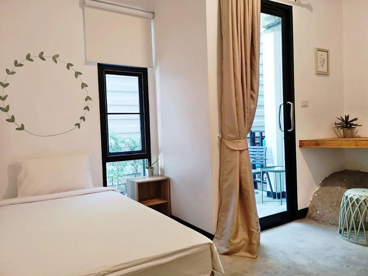 Bedroom, Bed in The Dearly Koh Tao Hostel-PADI 5 Star Dive Resort