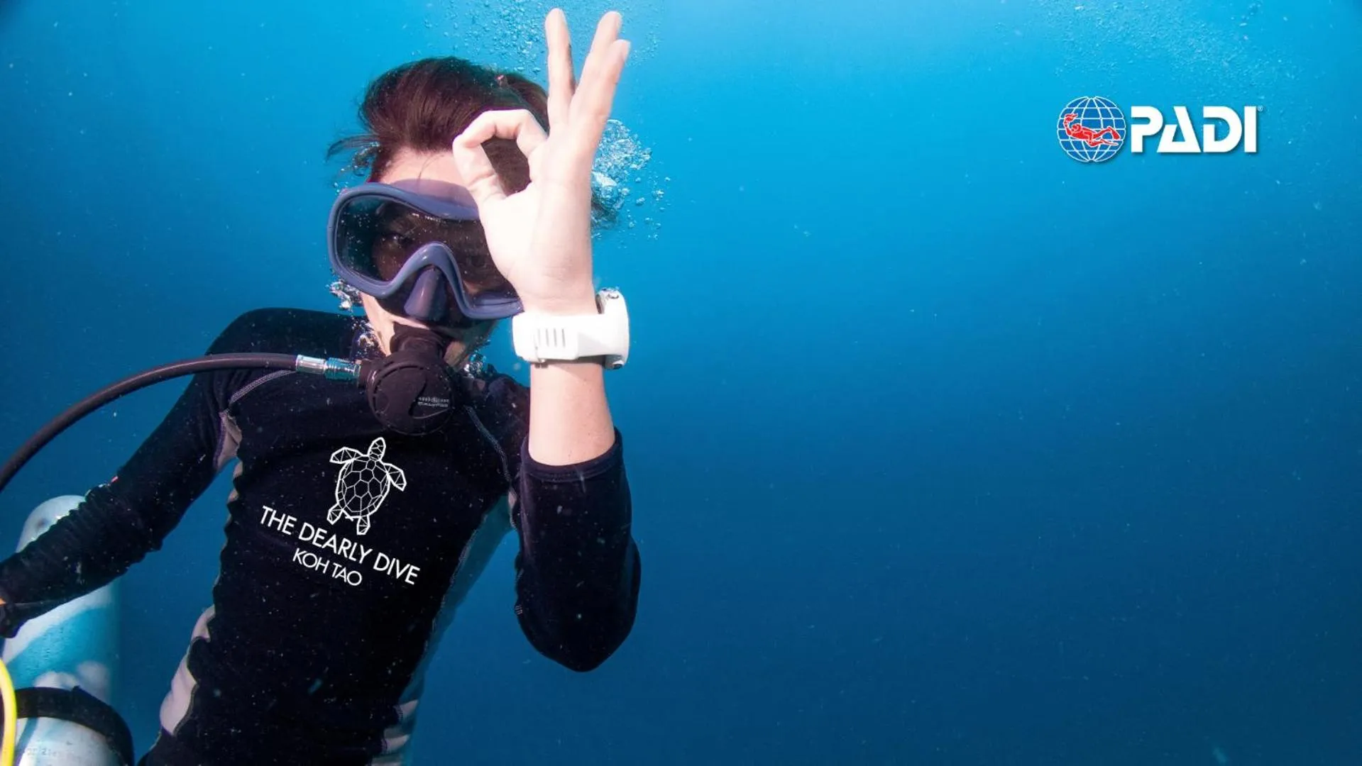 Diving in The Dearly Koh Tao Hostel-PADI 5 Star Dive Resort