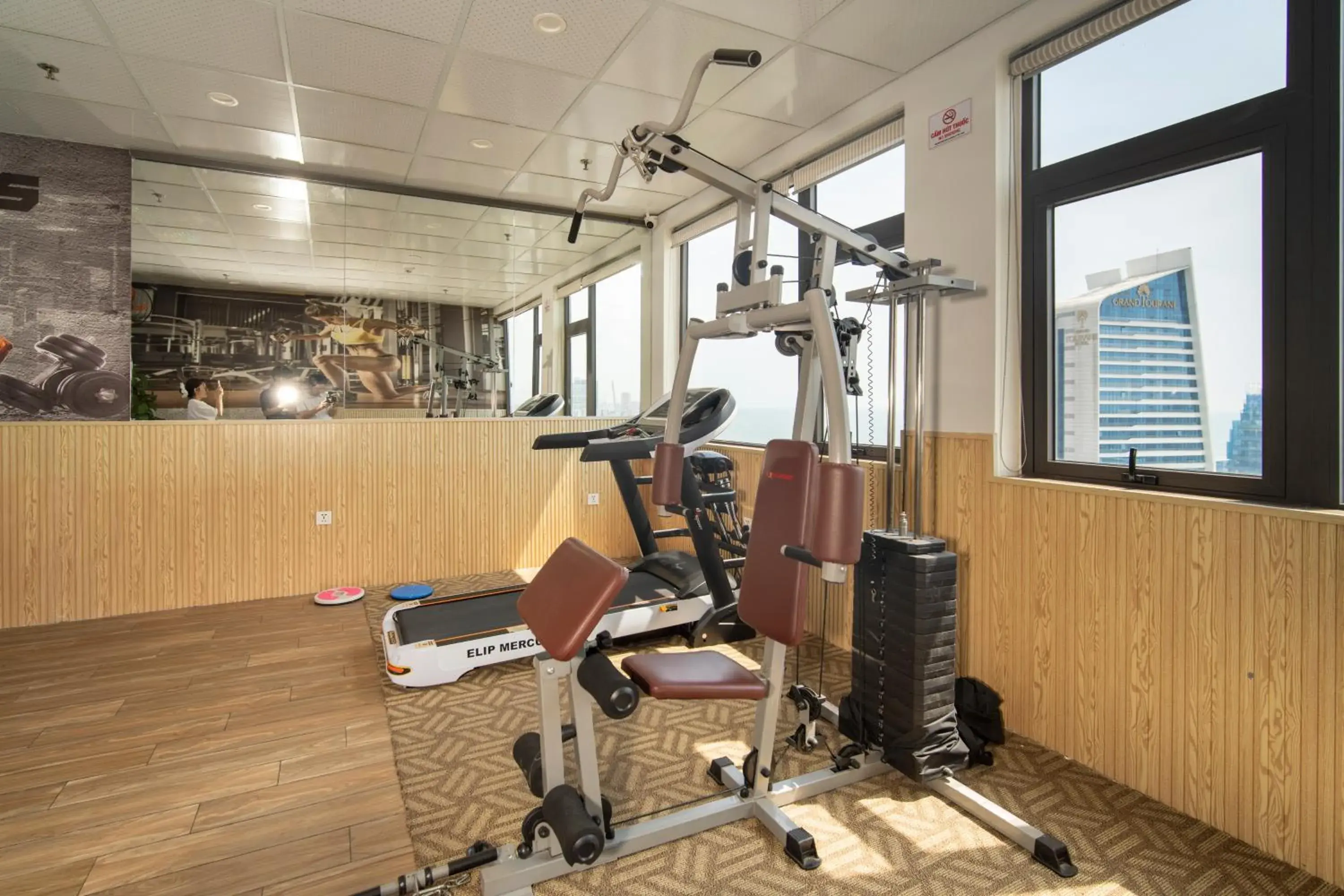 Fitness centre/facilities in Delicate Hotel Fitness centre/facilities in Delicate Hotel