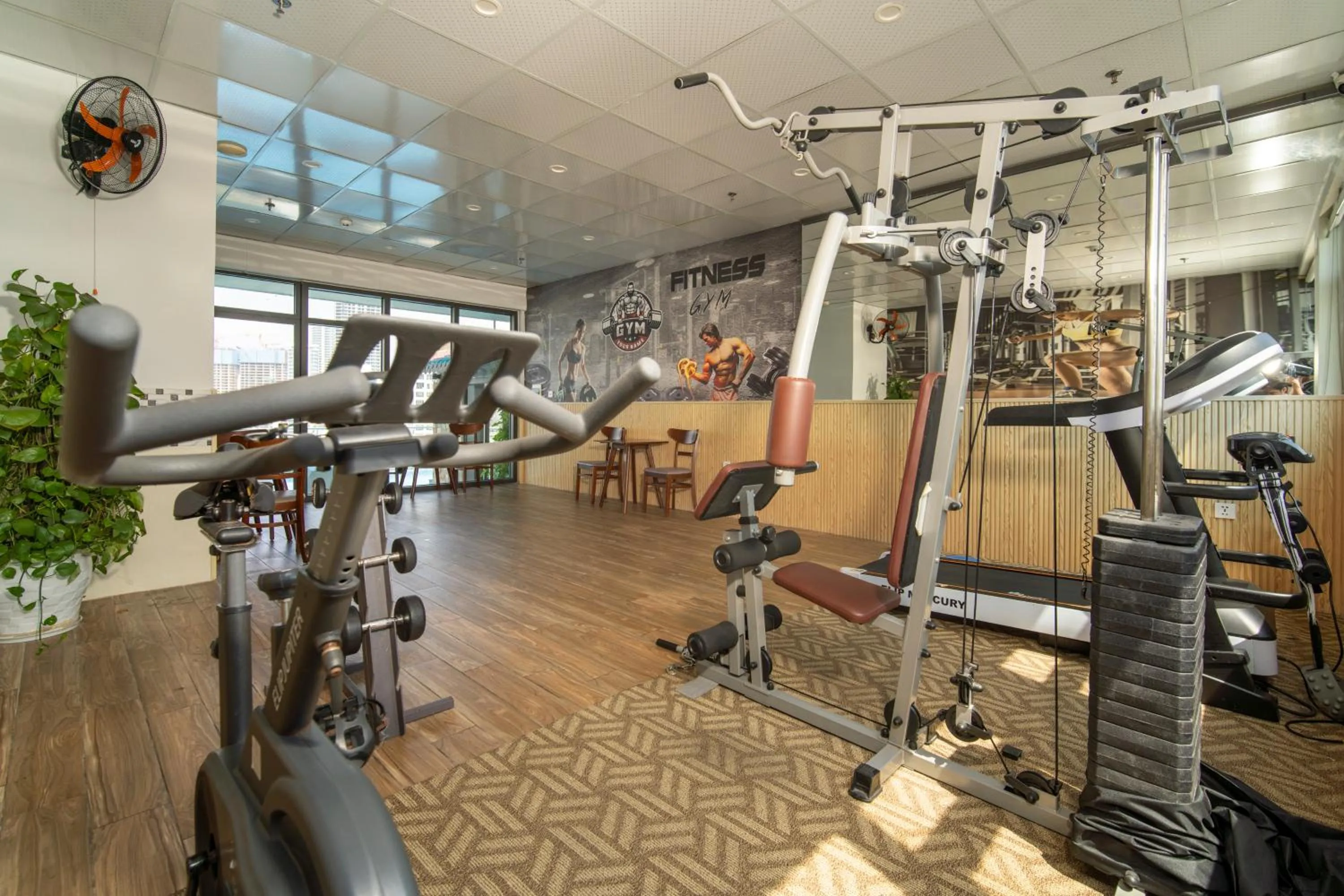 Fitness centre/facilities in Delicate Hotel