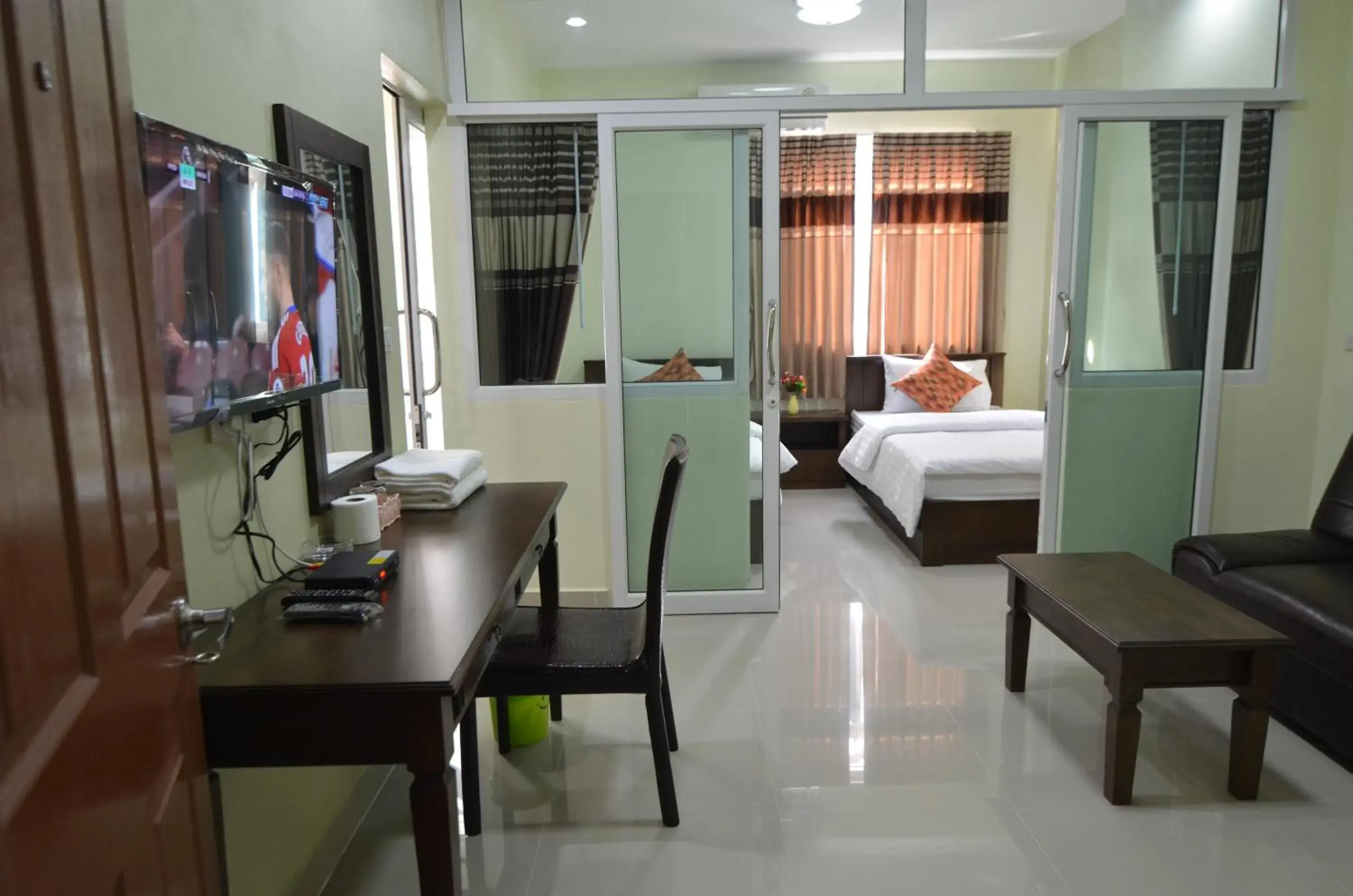 TV and multimedia, Bed in The Best Place TV and multimedia, Bed in The Best Place