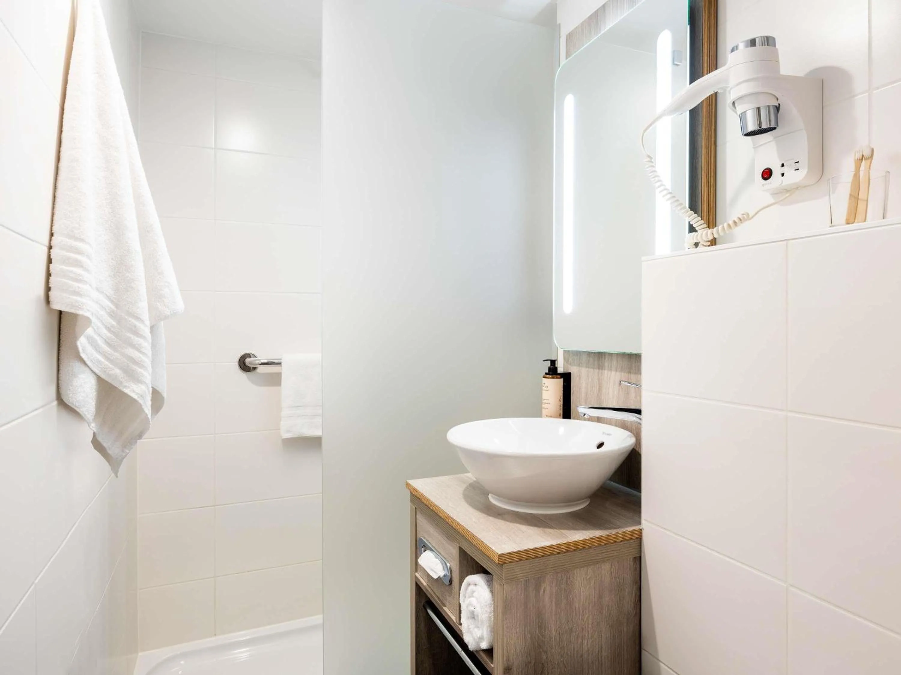 Bedroom in Mercure Oostende