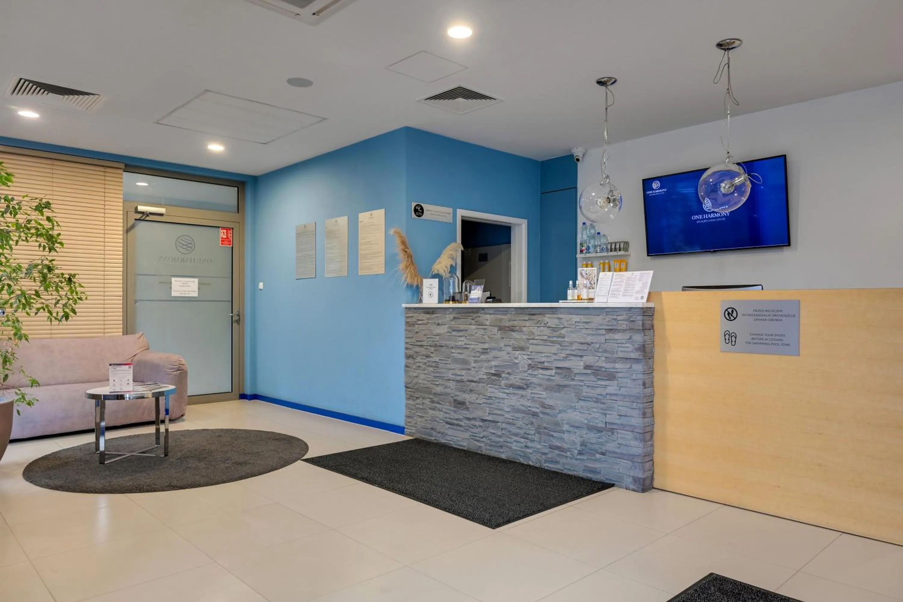 Lobby or reception in GRANO LIFE Gdańsk - HOTEL NUMBER ONE BY GRANO Gdańsk