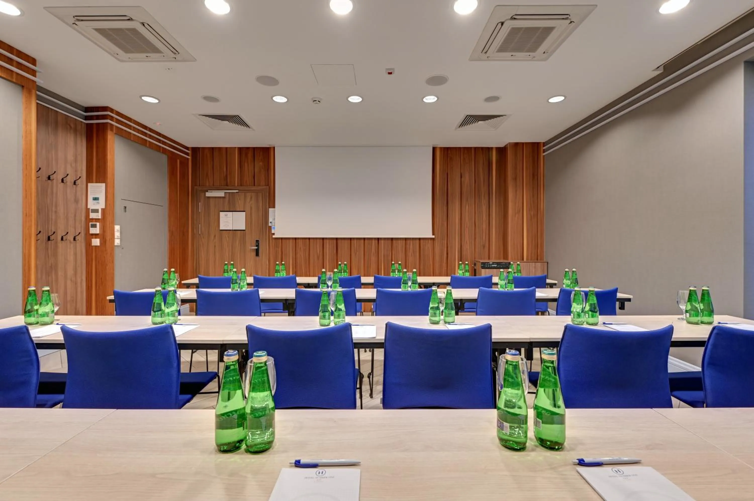 Meeting/conference room in GRANO LIFE Gdańsk - HOTEL NUMBER ONE BY GRANO Gdańsk