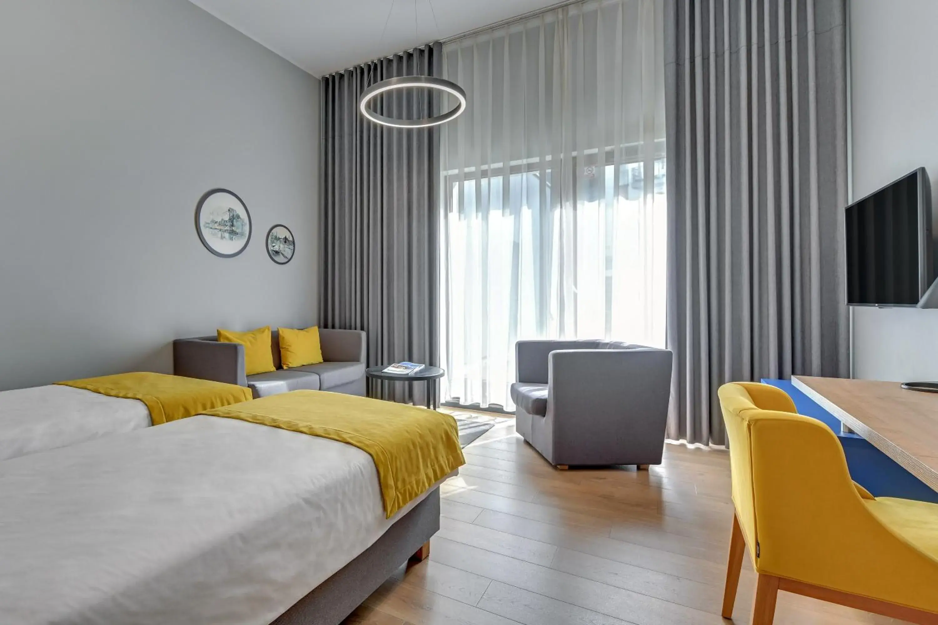 TV and multimedia, Bed in GRANO LIFE Gdańsk - HOTEL NUMBER ONE BY GRANO Gdańsk TV and multimedia, Bed in GRANO LIFE Gdańsk - HOTEL NUMBER ONE BY GRANO Gdańsk