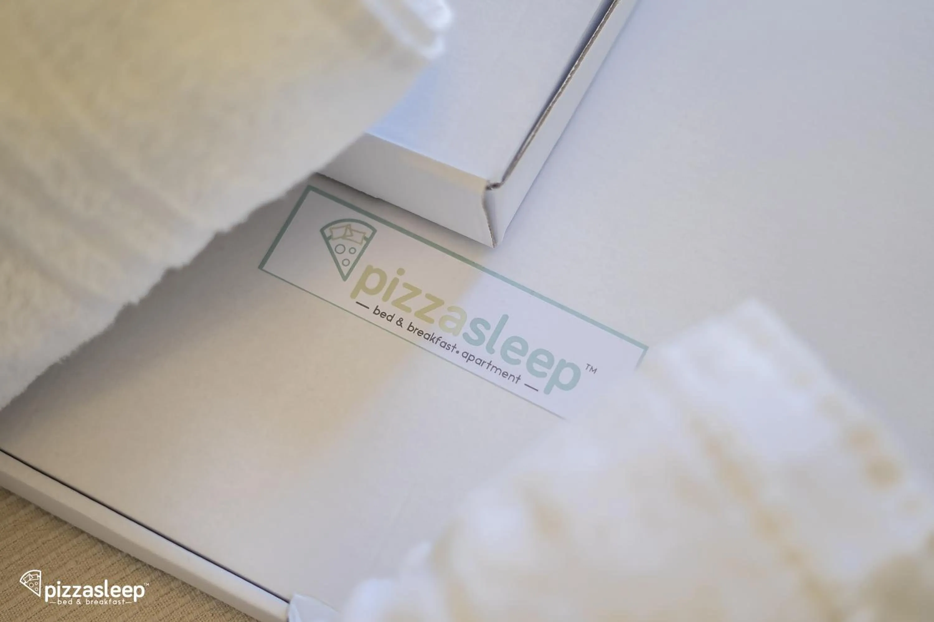 towels in PizzaSleep B&B