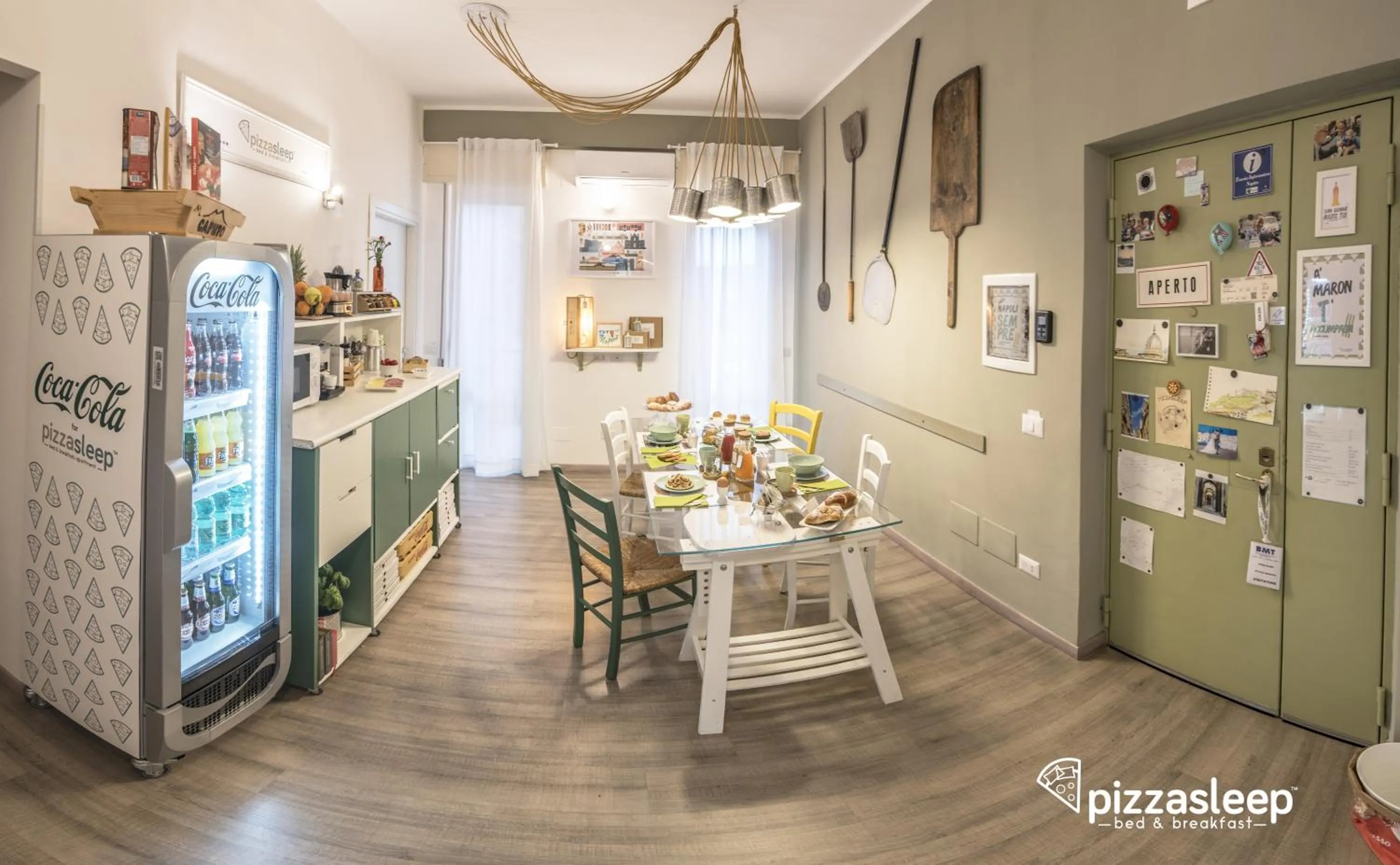 Restaurant/places to eat in PizzaSleep B&B