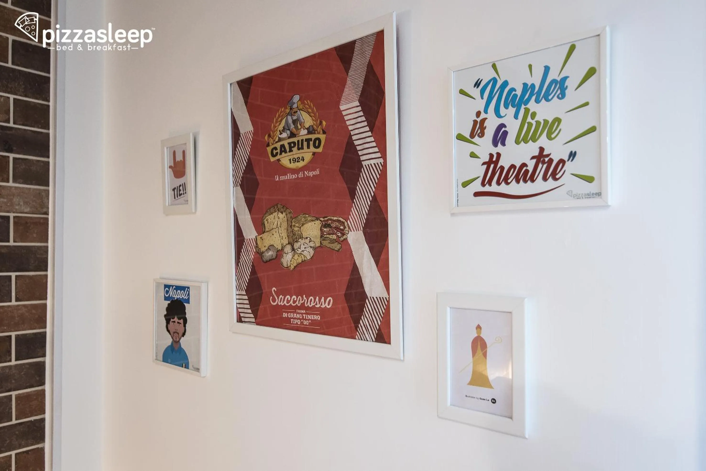 Photo of the whole room in PizzaSleep B&B