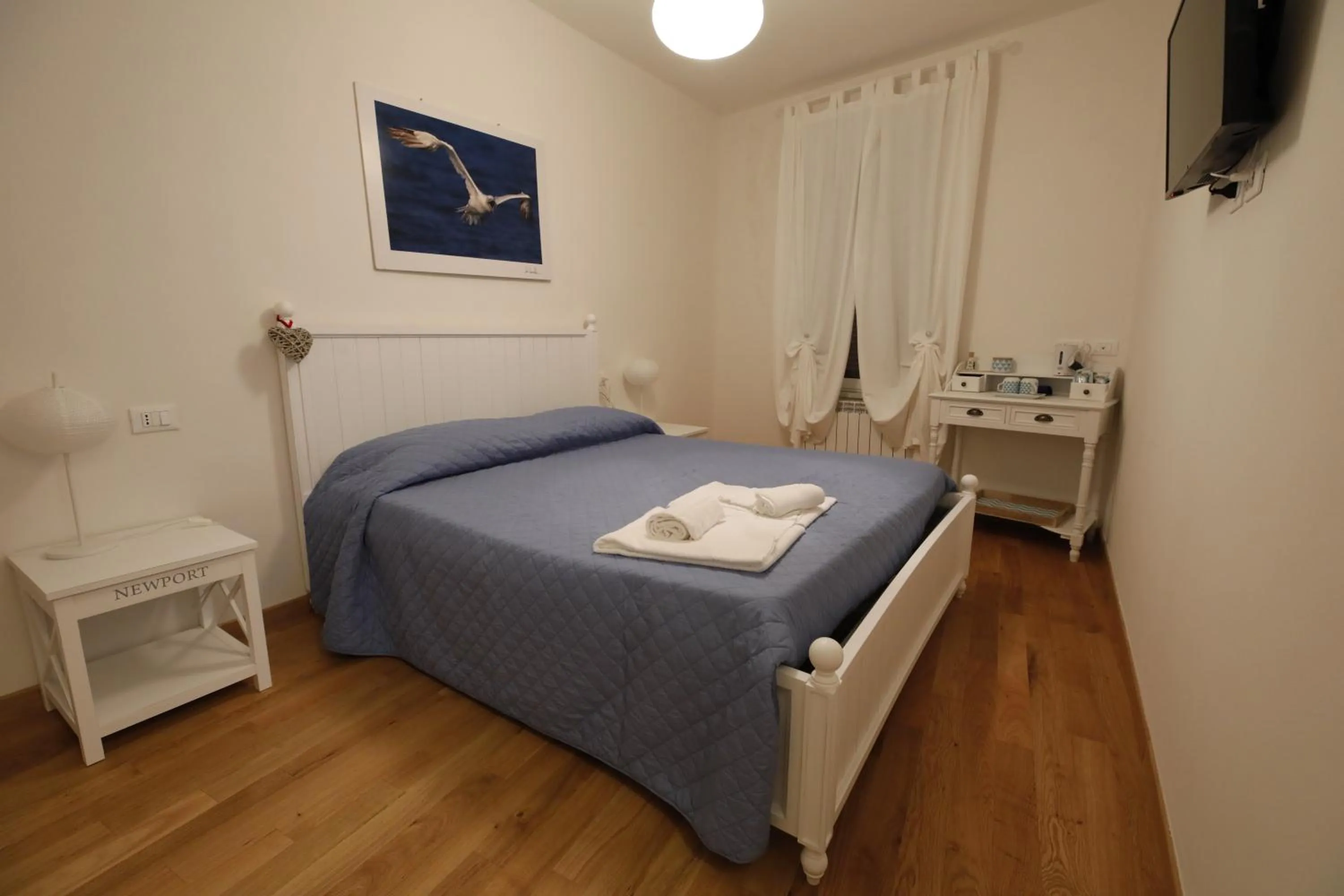 Photo of the whole room, Bed in 5 TERRE PELAGOS 2