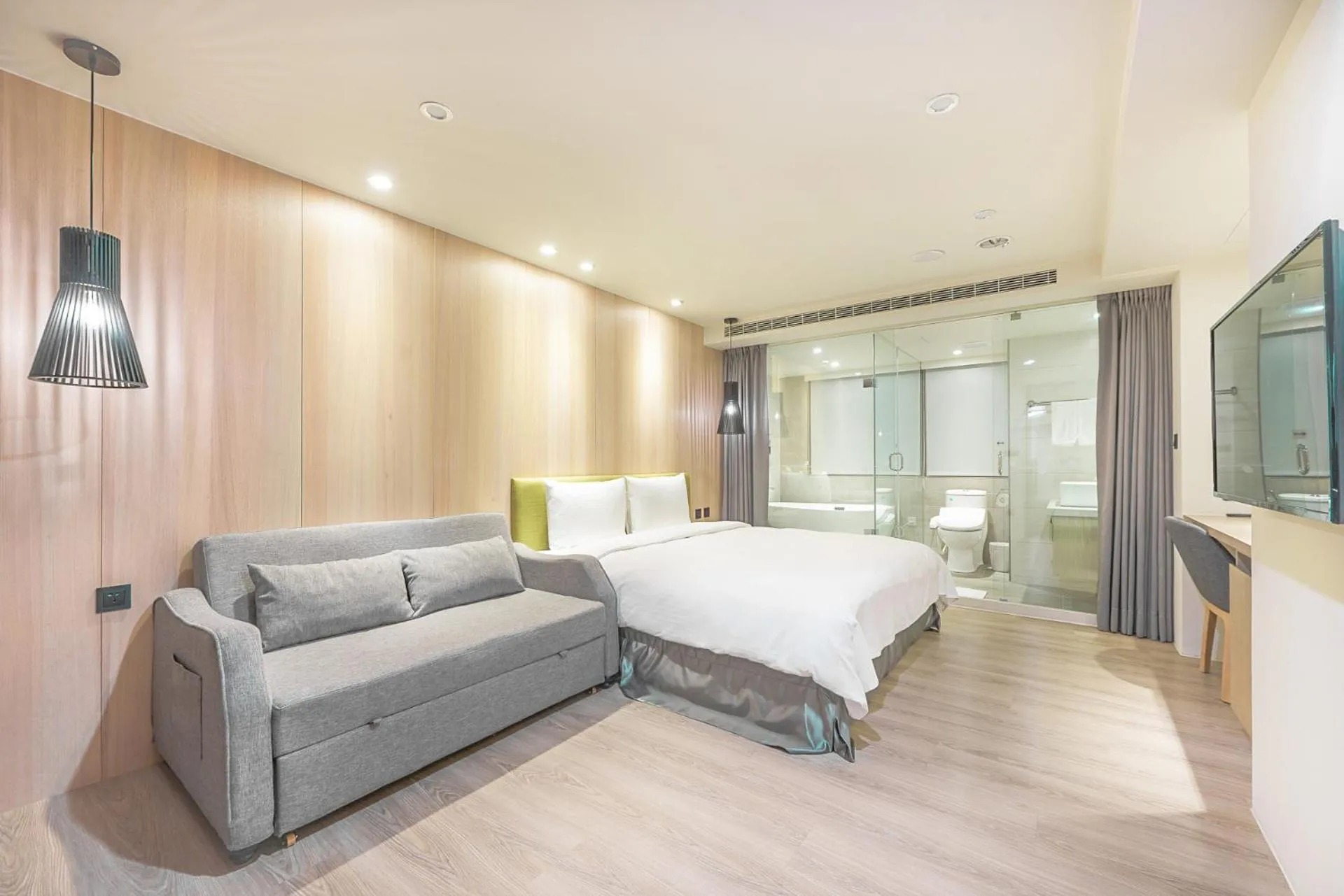 Photo of the whole room, Bed in Green Hotel - West District