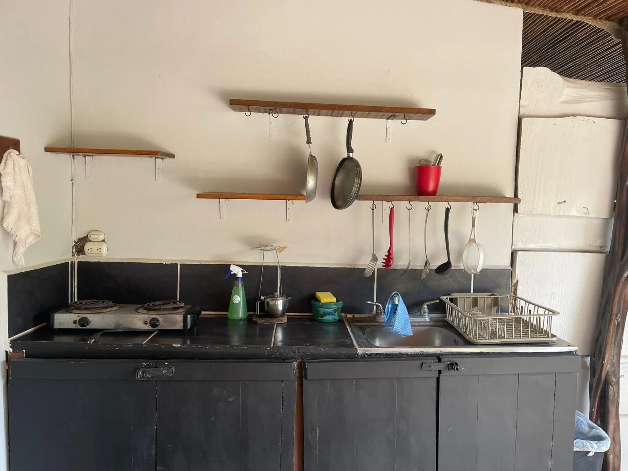 Kitchen or kitchenette in Beach Cabinas