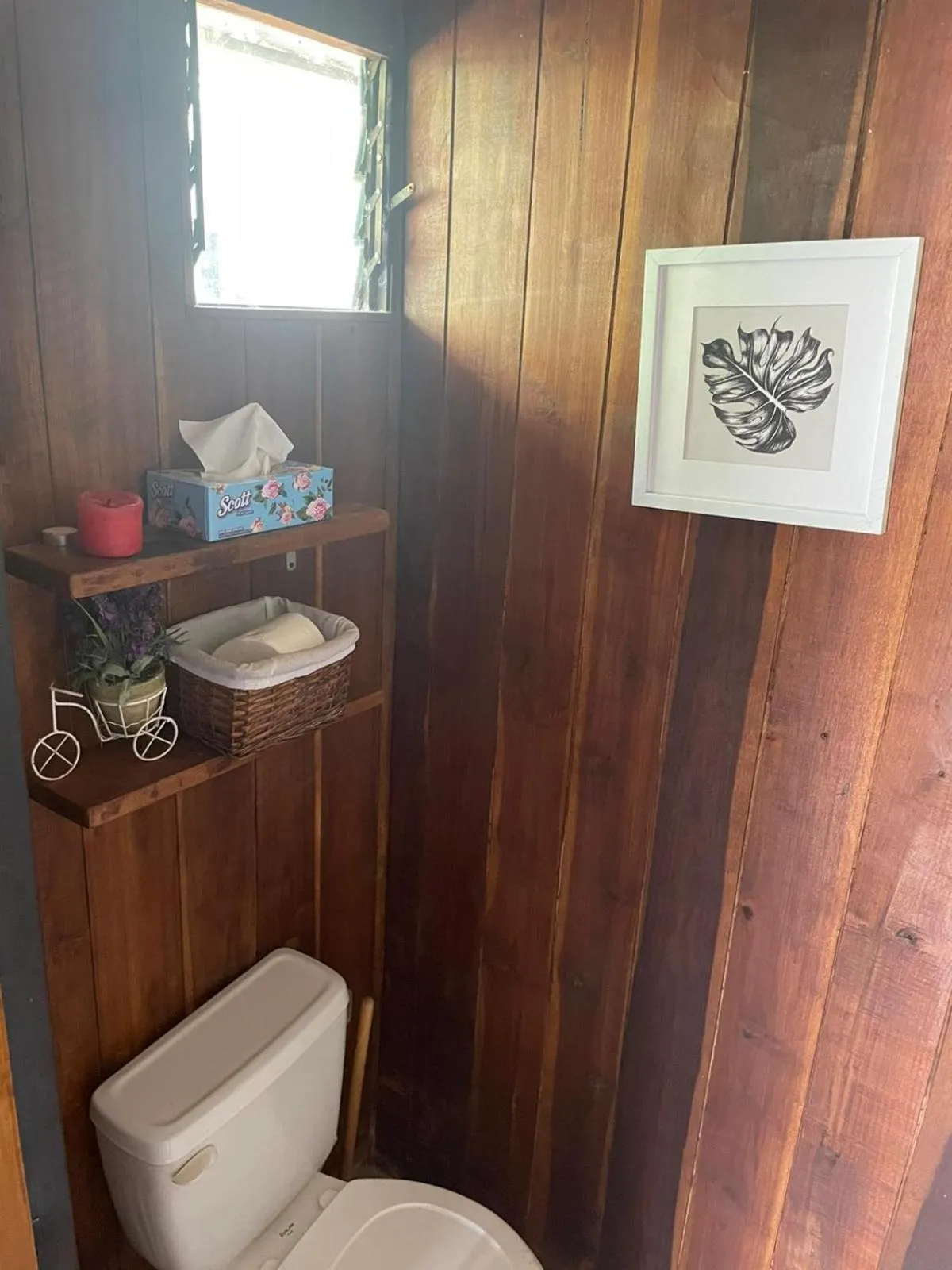 Toilet in Beach Cabinas