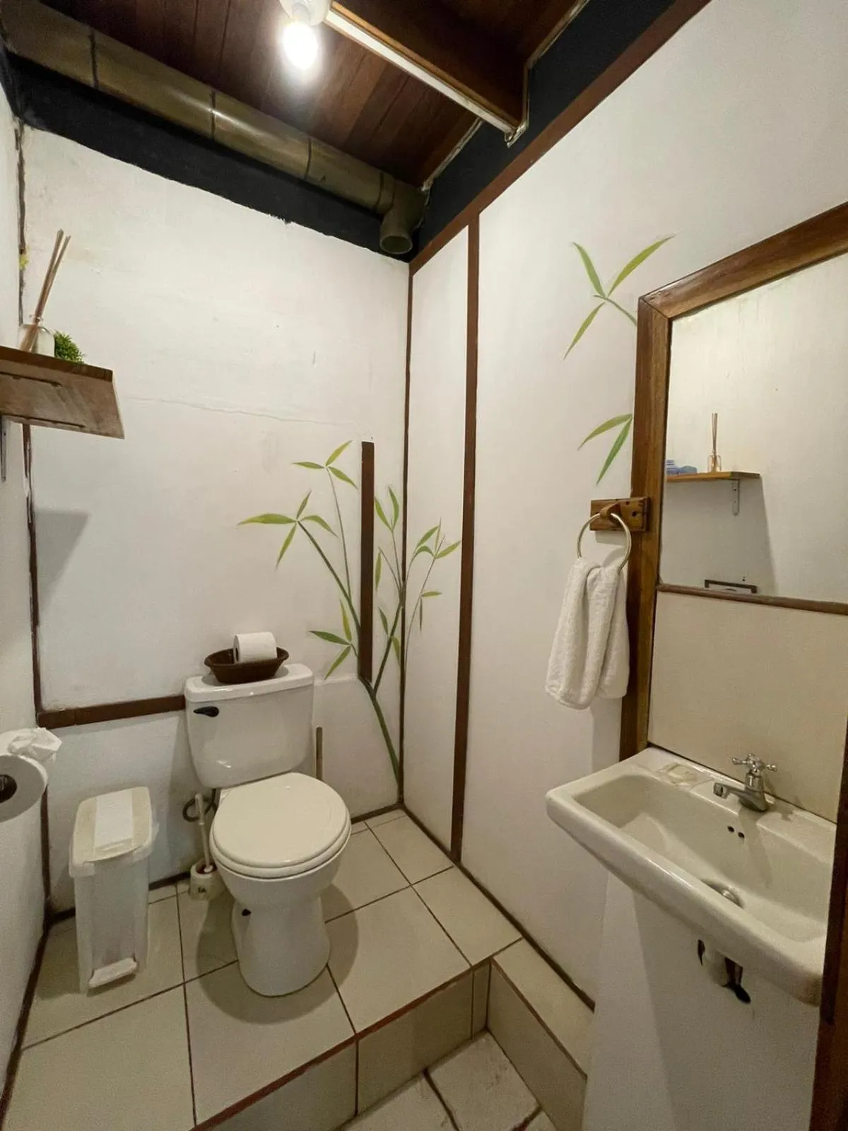 Toilet in Beach Cabinas