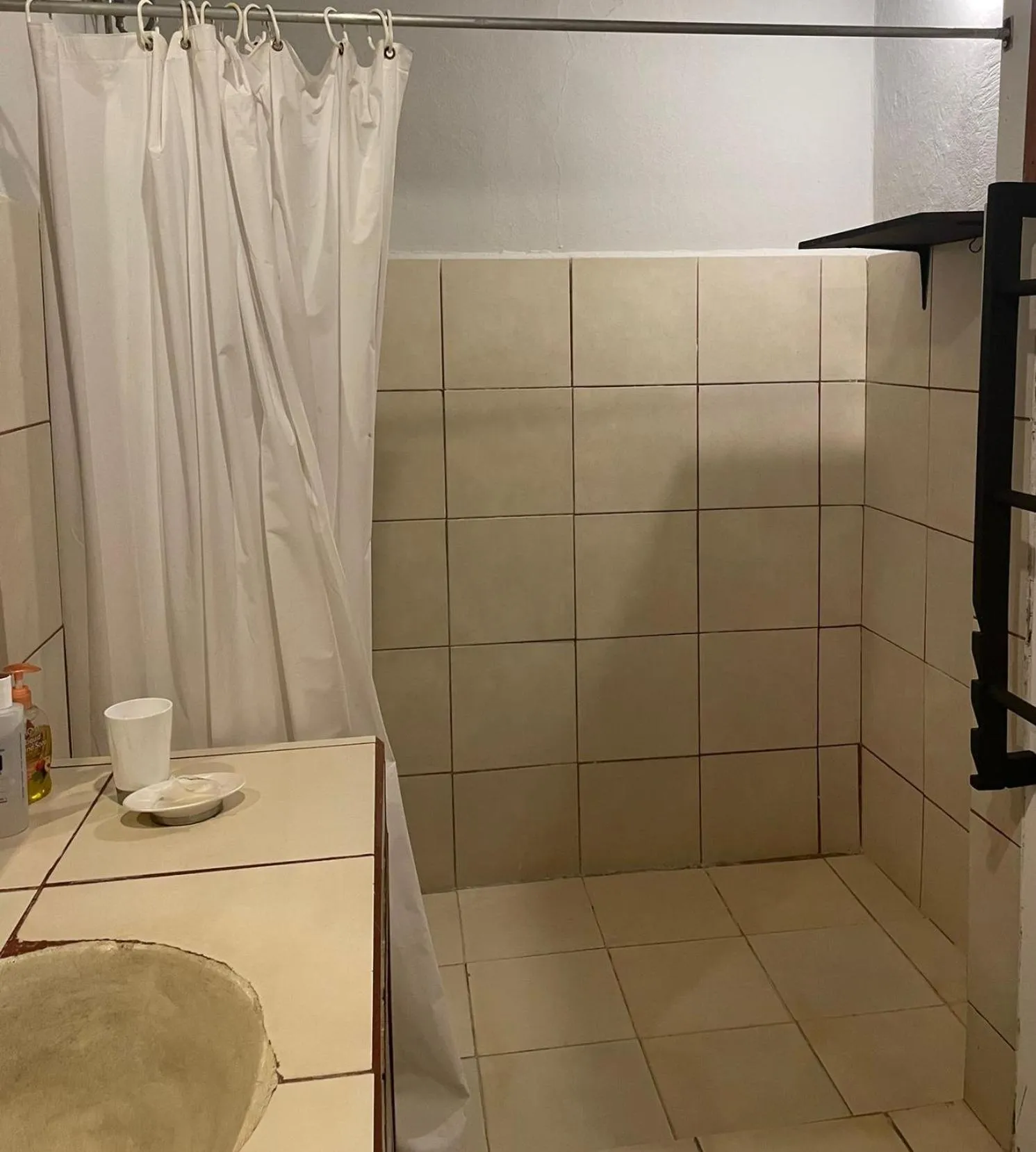 Shower in Beach Cabinas