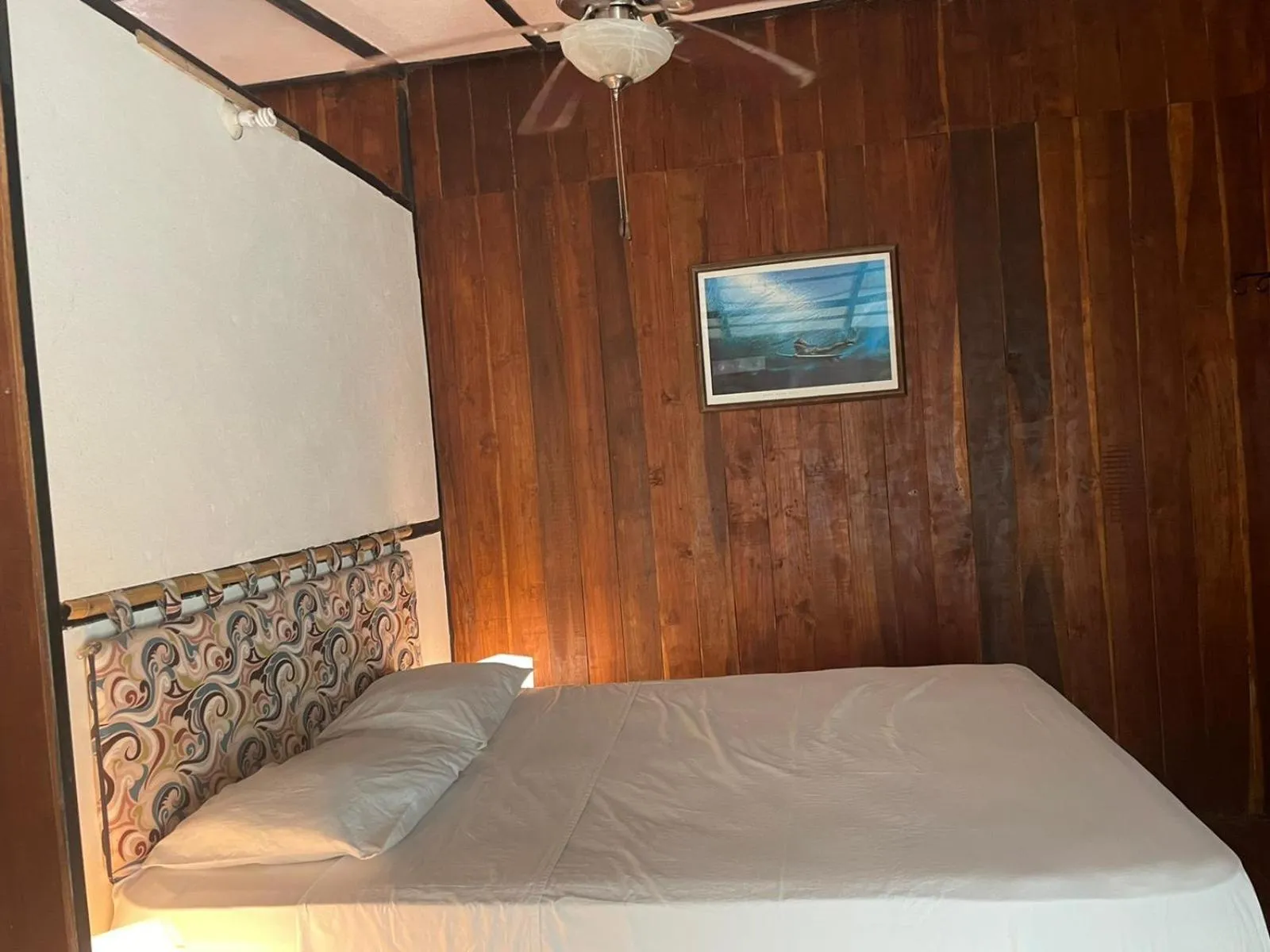 Bedroom, Bed in Beach Cabinas