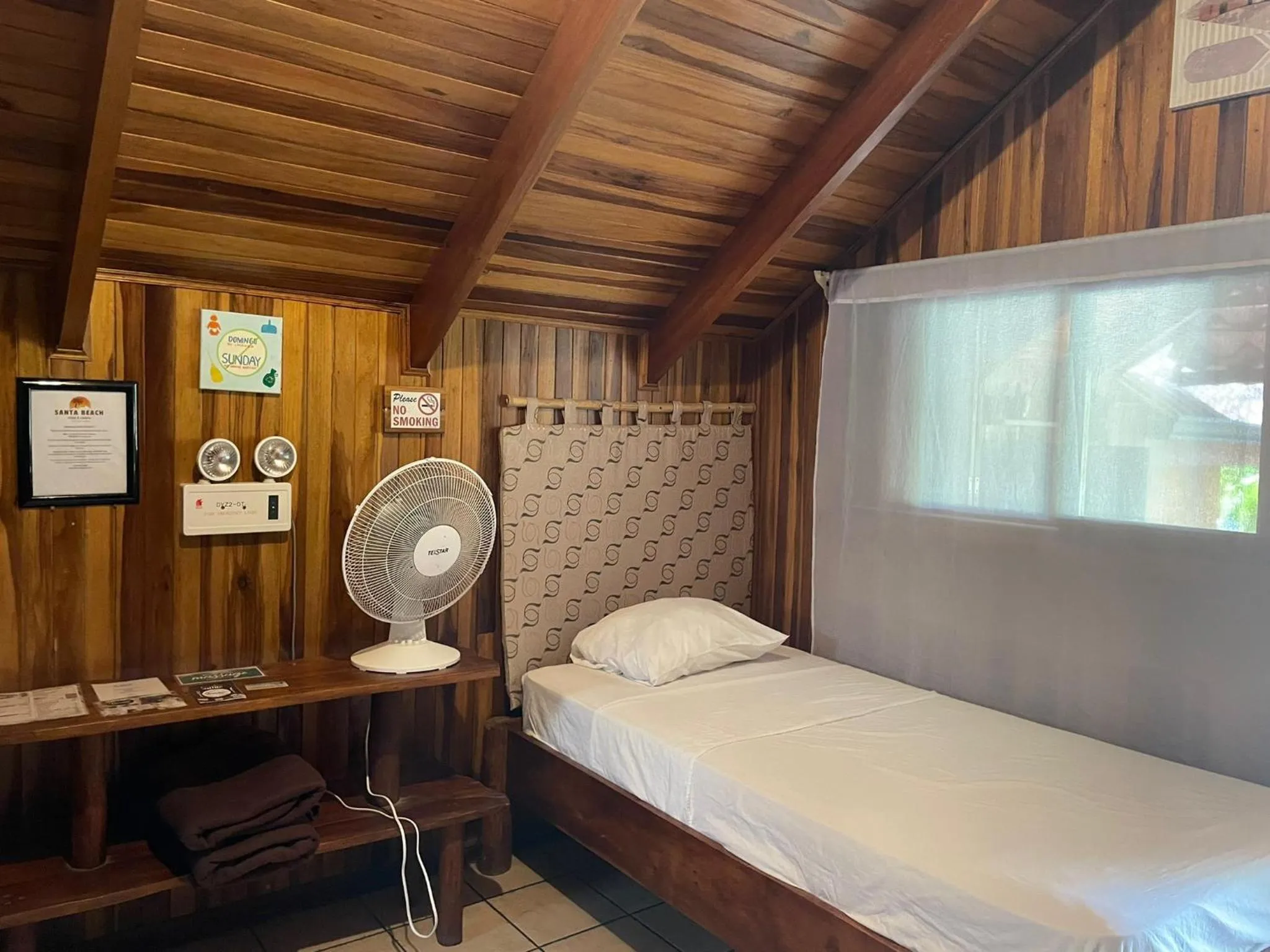 Bedroom, Bed in Beach Cabinas