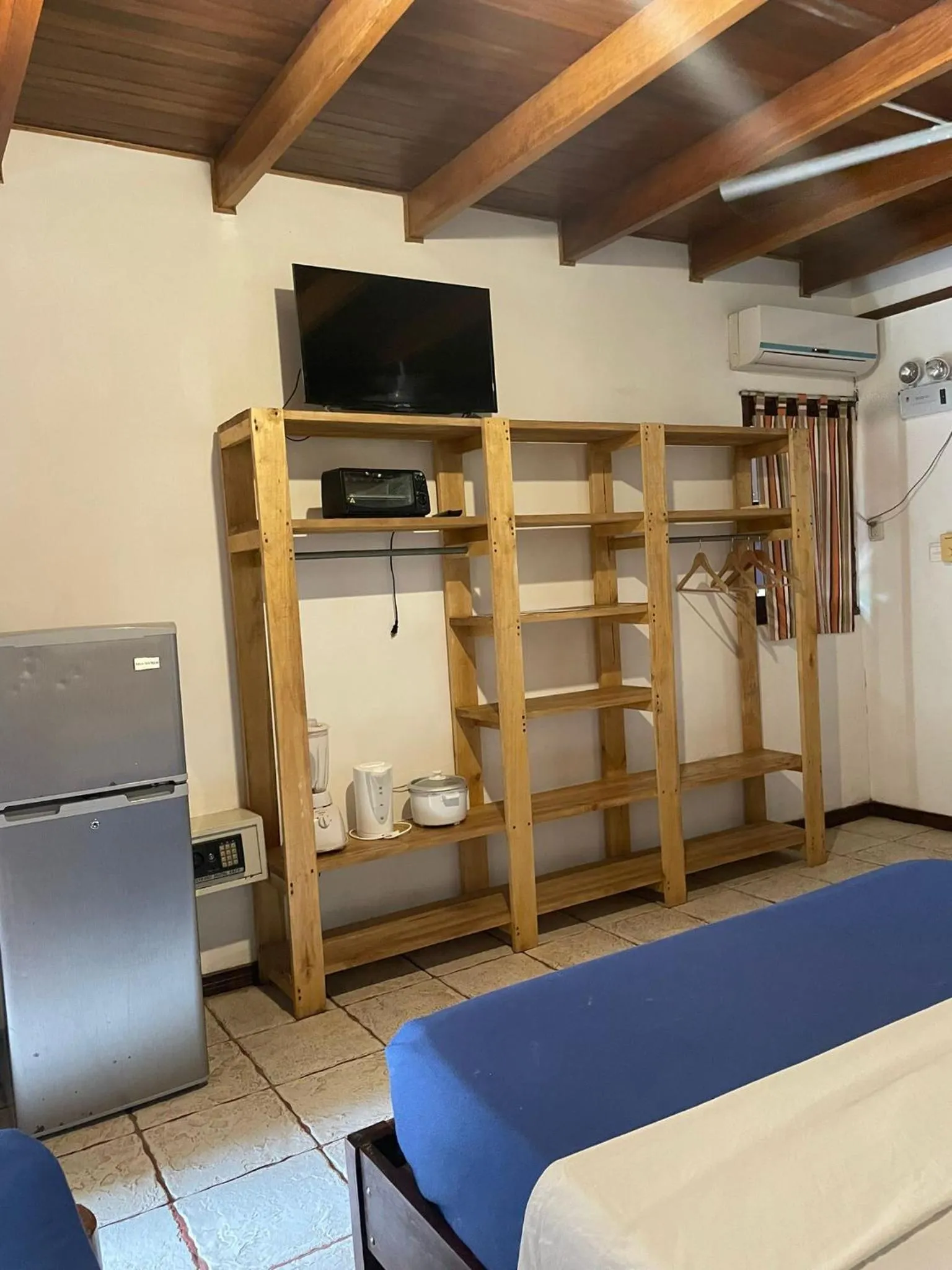 TV and multimedia, Bed in Beach Cabinas