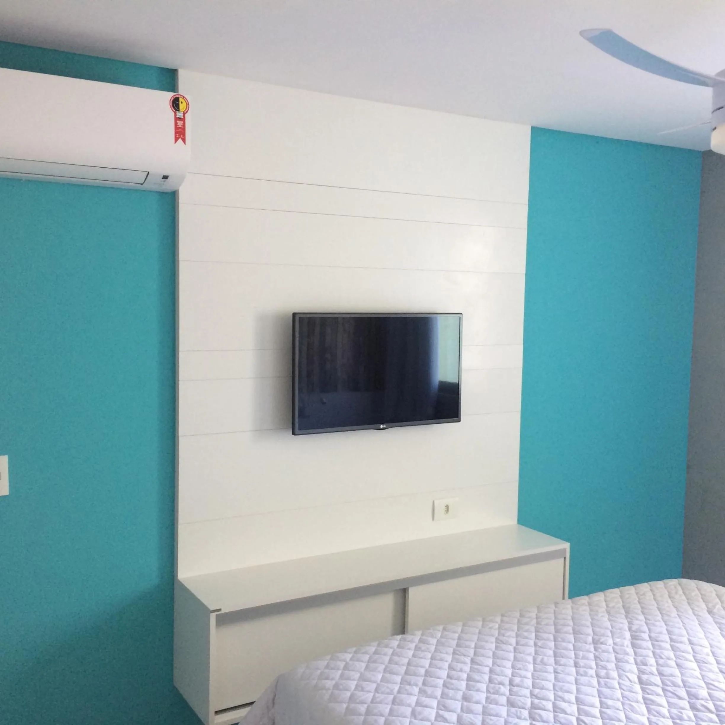 Decorative detail, Bed in Flat Carneiros Beach Resort